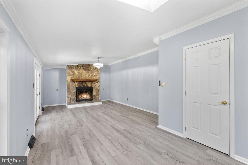 3303 DANBURY CIR, SPOTSYLVANIA, Virginia 22551, 4 Bedrooms Bedrooms, ,3 BathroomsBathrooms,Residential,3303 DANBURY CIR,VASP2041368 MLS # VASP2041368 3303 DANBURY CIR, SPOTSYLVANIA, Virginia 22551, 4 Bedrooms Bedrooms, ,3 BathroomsBathrooms,Residential,3303 DANBURY CIR,VASP2041368 MLS # VASP2041368