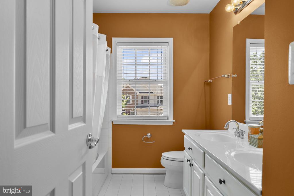 104 KING EDWARD CT, CULPEPER, Virginia 22701, 4 Bedrooms Bedrooms, ,2 BathroomsBathrooms,Residential,104 KING EDWARD CT,VACU2013966 MLS # VACU2013966 104 KING EDWARD CT, CULPEPER, Virginia 22701, 4 Bedrooms Bedrooms, ,2 BathroomsBathrooms,Residential,104 KING EDWARD CT,VACU2013966 MLS # VACU2013966