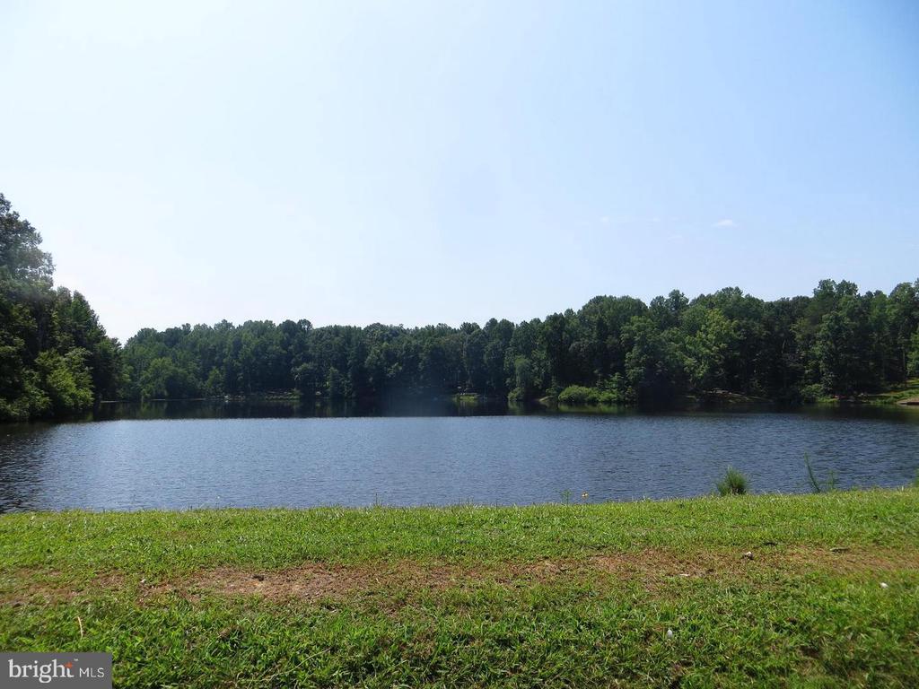 11704 BLEASDELL DR, SPOTSYLVANIA, Virginia 22551, 3 Bedrooms Bedrooms, ,2 BathroomsBathrooms,Residential,11704 BLEASDELL DR,VASP2042676 MLS # VASP2042676 11704 BLEASDELL DR, SPOTSYLVANIA, Virginia 22551, 3 Bedrooms Bedrooms, ,2 BathroomsBathrooms,Residential,11704 BLEASDELL DR,VASP2042676 MLS # VASP2042676