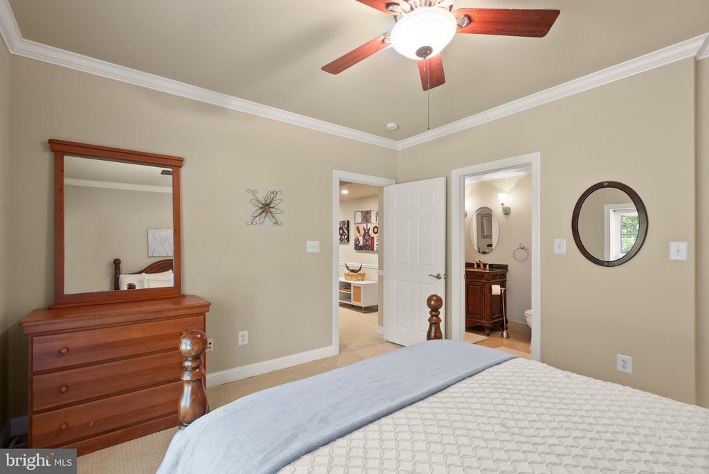 7188 KENTHURST LN, THE PLAINS, Virginia 20198, 5 Bedrooms Bedrooms, ,4 BathroomsBathrooms,Residential,7188 KENTHURST LN,VAFQ2022222 MLS # VAFQ2022222 7188 KENTHURST LN, THE PLAINS, Virginia 20198, 5 Bedrooms Bedrooms, ,4 BathroomsBathrooms,Residential,7188 KENTHURST LN,VAFQ2022222 MLS # VAFQ2022222