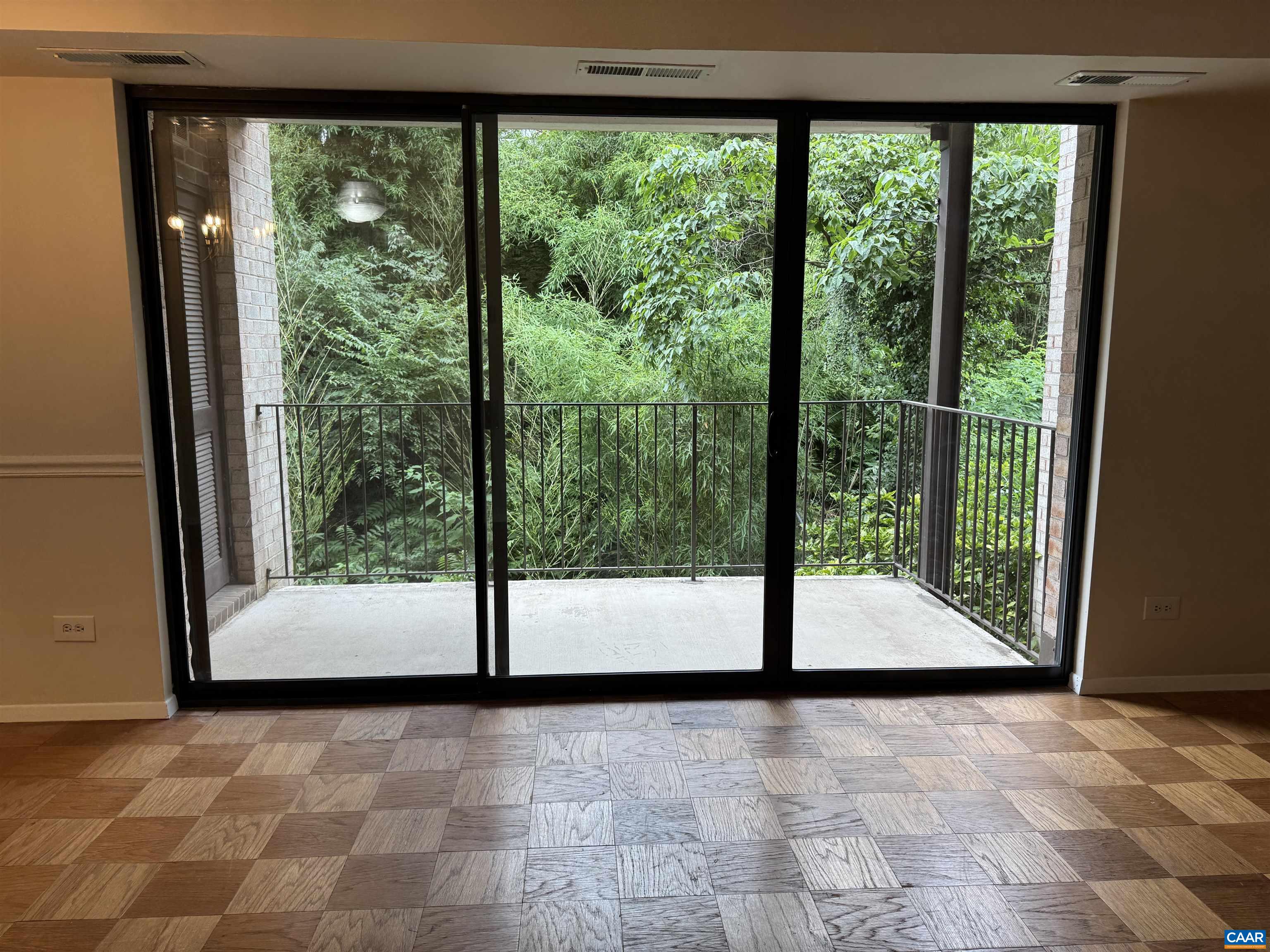 511 N 1ST ST, CHARLOTTESVILLE, Virginia 22902, 1 Bedroom Bedrooms, ,1 BathroomBathrooms,Residential,511 N 1ST ST,677759 MLS # 677759 511 N 1ST ST, CHARLOTTESVILLE, Virginia 22902, 1 Bedroom Bedrooms, ,1 BathroomBathrooms,Residential,511 N 1ST ST,677759 MLS # 677759