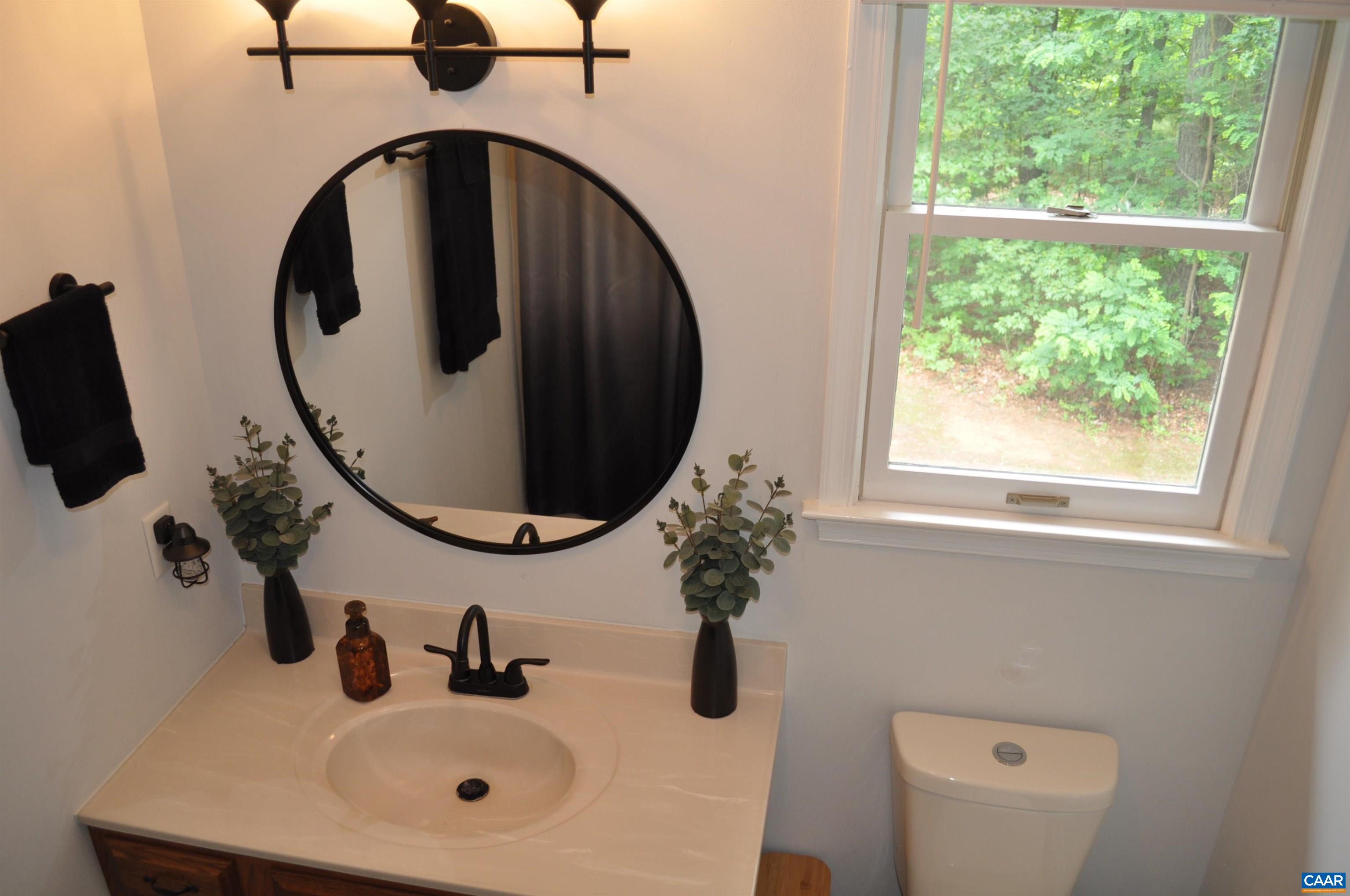 3257 MARTIN KINGS RD, CHARLOTTESVILLE, Virginia 22902, 4 Bedrooms Bedrooms, ,3 BathroomsBathrooms,Residential,3257 MARTIN KINGS RD,678145 MLS # 678145 3257 MARTIN KINGS RD, CHARLOTTESVILLE, Virginia 22902, 4 Bedrooms Bedrooms, ,3 BathroomsBathrooms,Residential,3257 MARTIN KINGS RD,678145 MLS # 678145