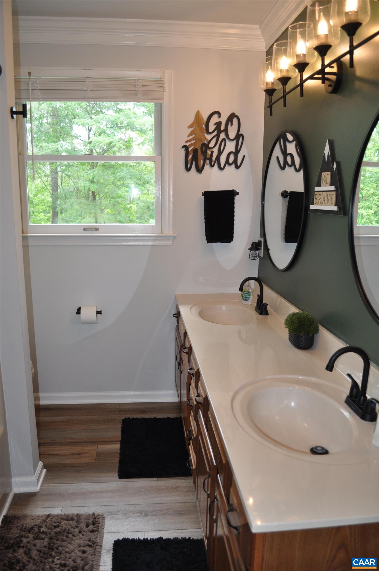 3257 MARTIN KINGS RD, CHARLOTTESVILLE, Virginia 22902, 4 Bedrooms Bedrooms, ,3 BathroomsBathrooms,Residential,3257 MARTIN KINGS RD,678145 MLS # 678145 3257 MARTIN KINGS RD, CHARLOTTESVILLE, Virginia 22902, 4 Bedrooms Bedrooms, ,3 BathroomsBathrooms,Residential,3257 MARTIN KINGS RD,678145 MLS # 678145