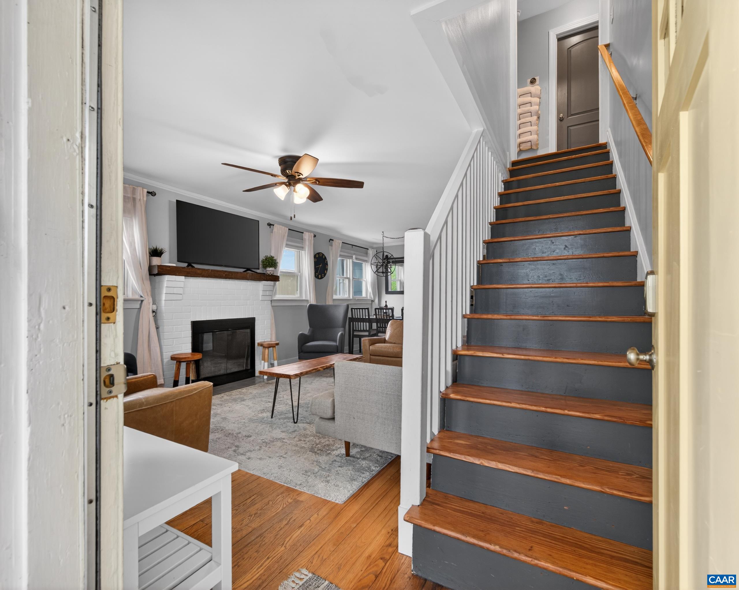 1304 BELLEVIEW AVE, CHARLOTTESVILLE, Virginia 22901, 5 Bedrooms Bedrooms, ,3 BathroomsBathrooms,Residential,1304 BELLEVIEW AVE,678152 MLS # 678152 1304 BELLEVIEW AVE, CHARLOTTESVILLE, Virginia 22901, 5 Bedrooms Bedrooms, ,3 BathroomsBathrooms,Residential,1304 BELLEVIEW AVE,678152 MLS # 678152