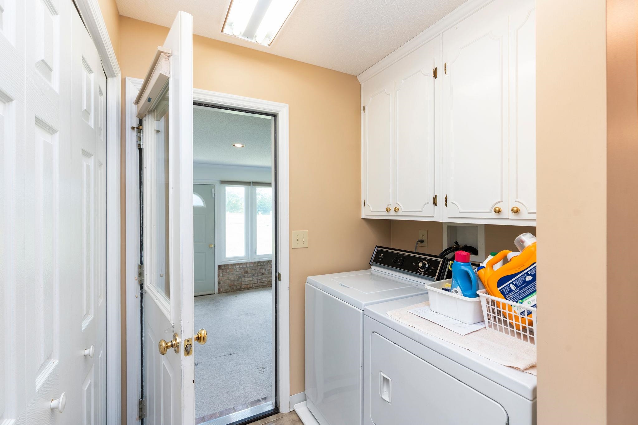 1802 N RIVER RD, MOUNT SOLON, Virginia 22843, 3 Bedrooms Bedrooms, ,2 BathroomsBathrooms,Residential,1802 N RIVER RD,678153 MLS # 678153 1802 N RIVER RD, MOUNT SOLON, Virginia 22843, 3 Bedrooms Bedrooms, ,2 BathroomsBathrooms,Residential,1802 N RIVER RD,678153 MLS # 678153