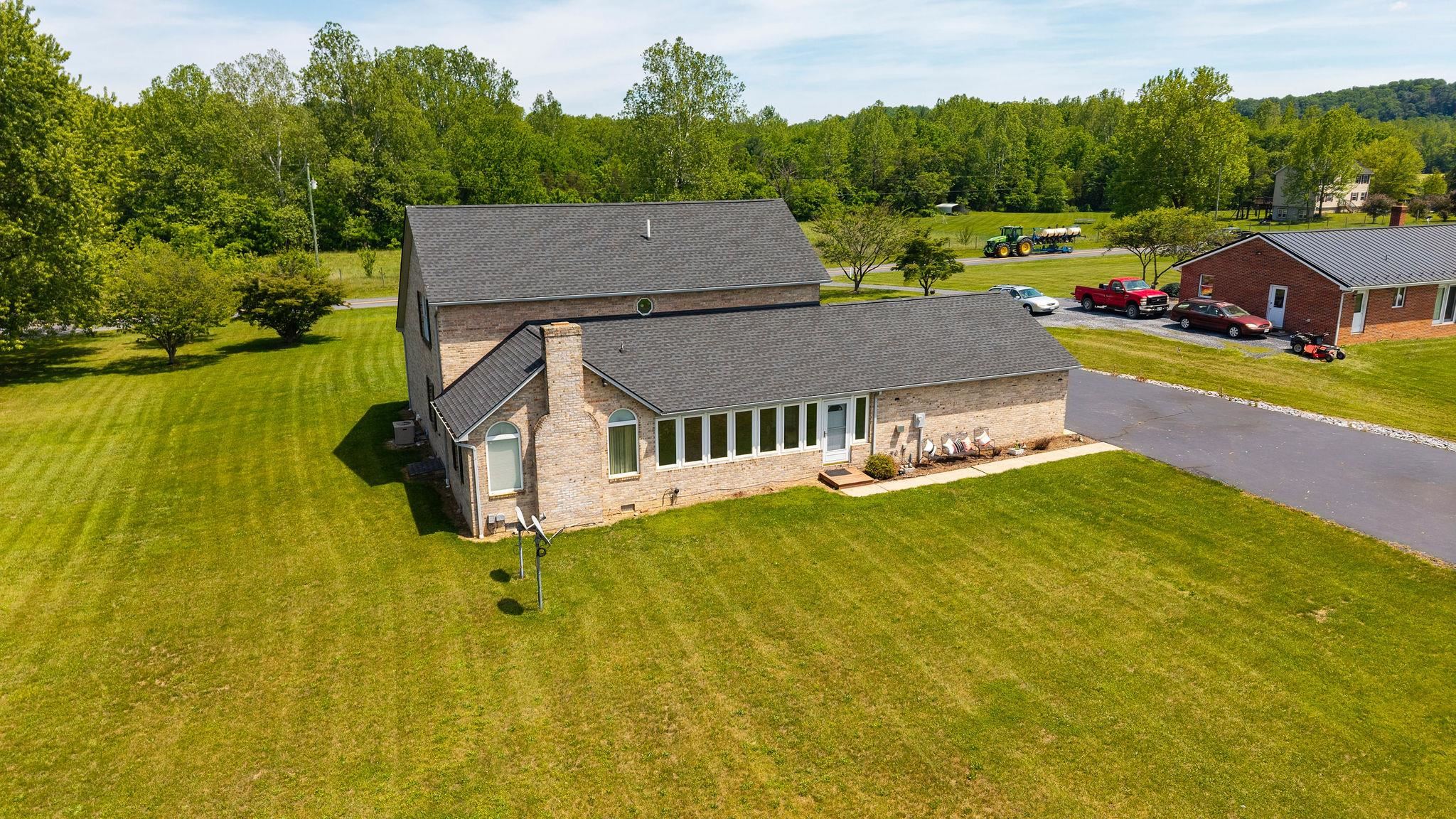 1802 N RIVER RD, MOUNT SOLON, Virginia 22843, 3 Bedrooms Bedrooms, ,2 BathroomsBathrooms,Residential,1802 N RIVER RD,678153 MLS # 678153 1802 N RIVER RD, MOUNT SOLON, Virginia 22843, 3 Bedrooms Bedrooms, ,2 BathroomsBathrooms,Residential,1802 N RIVER RD,678153 MLS # 678153