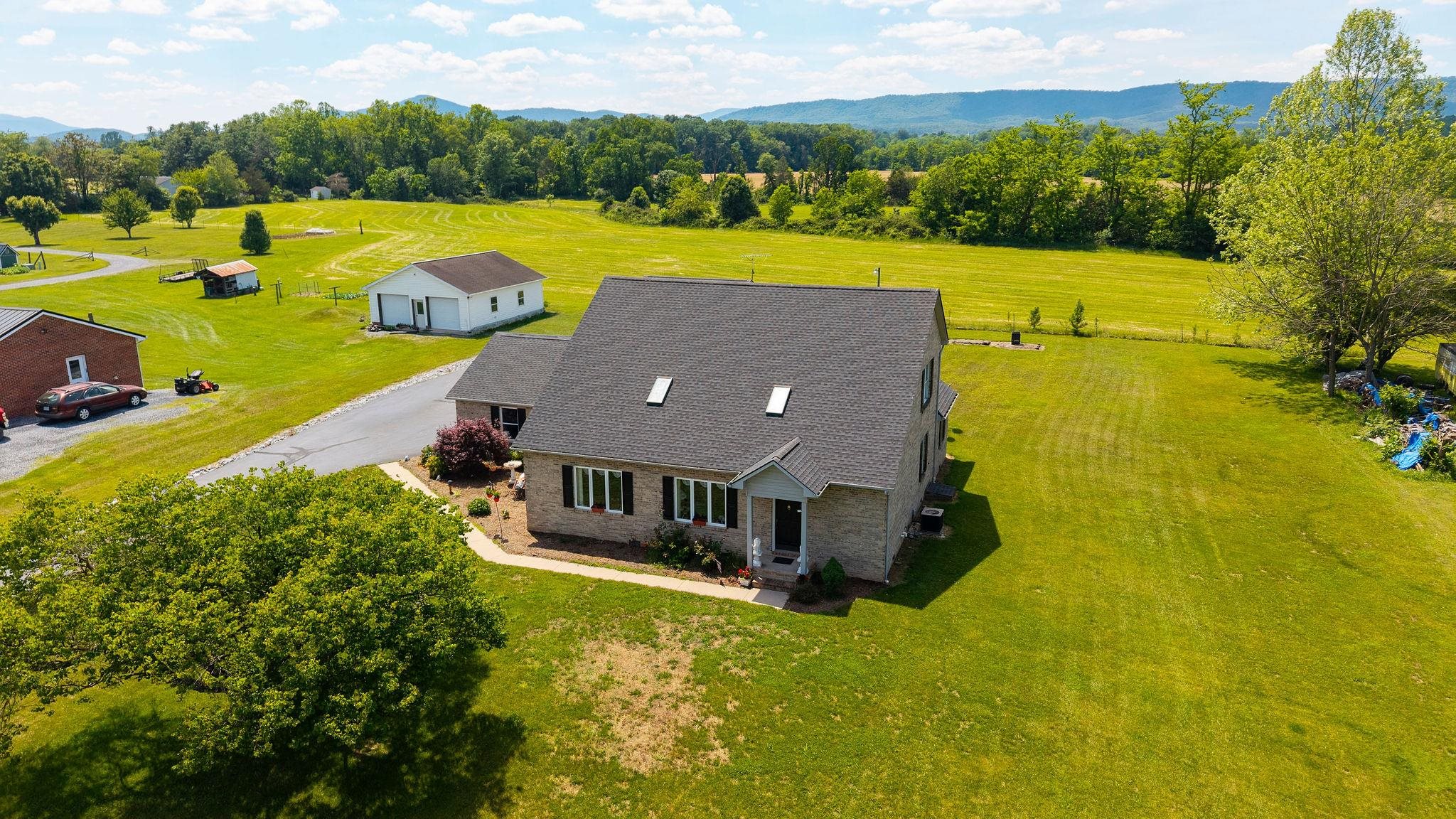 1802 N RIVER RD, MOUNT SOLON, Virginia 22843, 3 Bedrooms Bedrooms, ,2 BathroomsBathrooms,Residential,1802 N RIVER RD,678153 MLS # 678153 1802 N RIVER RD, MOUNT SOLON, Virginia 22843, 3 Bedrooms Bedrooms, ,2 BathroomsBathrooms,Residential,1802 N RIVER RD,678153 MLS # 678153