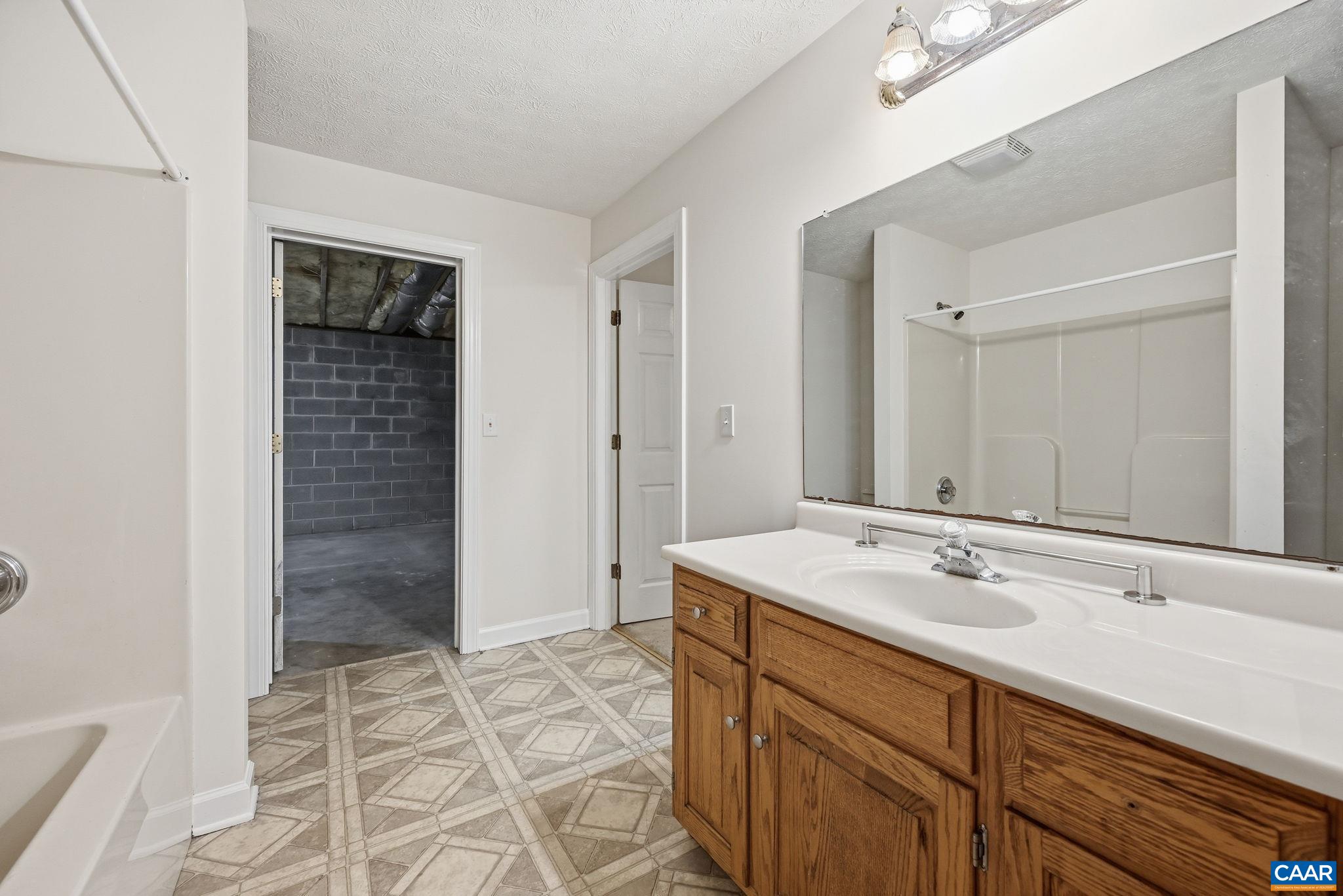 418 POPLAR LAKE RD, STANARDSVILLE, Virginia 22973, 4 Bedrooms Bedrooms, ,3 BathroomsBathrooms,Residential,Your Mountain Oasis,418 POPLAR LAKE RD,678156 MLS # 678156