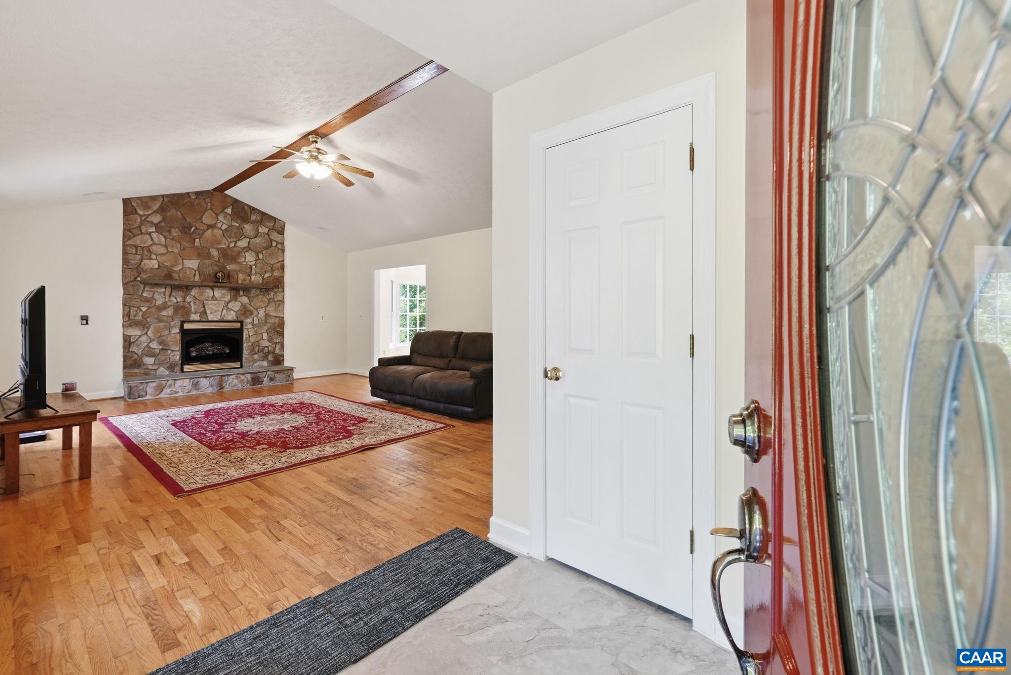 418 POPLAR LAKE RD, STANARDSVILLE, Virginia 22973, 4 Bedrooms Bedrooms, ,3 BathroomsBathrooms,Residential,Your Mountain Oasis,418 POPLAR LAKE RD,678156 MLS # 678156