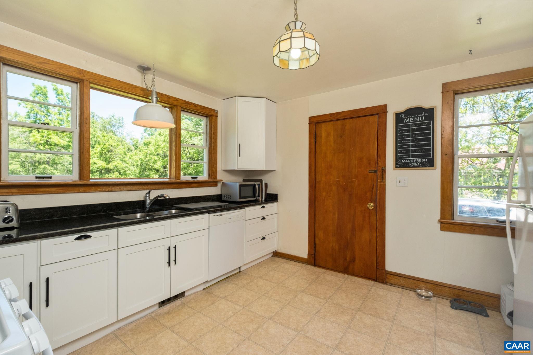 275 MAIN ST, STANARDSVILLE, Virginia 22973, 2 Bedrooms Bedrooms, ,1 BathroomBathrooms,Residential,275 MAIN ST,678157 MLS # 678157 275 MAIN ST, STANARDSVILLE, Virginia 22973, 2 Bedrooms Bedrooms, ,1 BathroomBathrooms,Residential,275 MAIN ST,678157 MLS # 678157