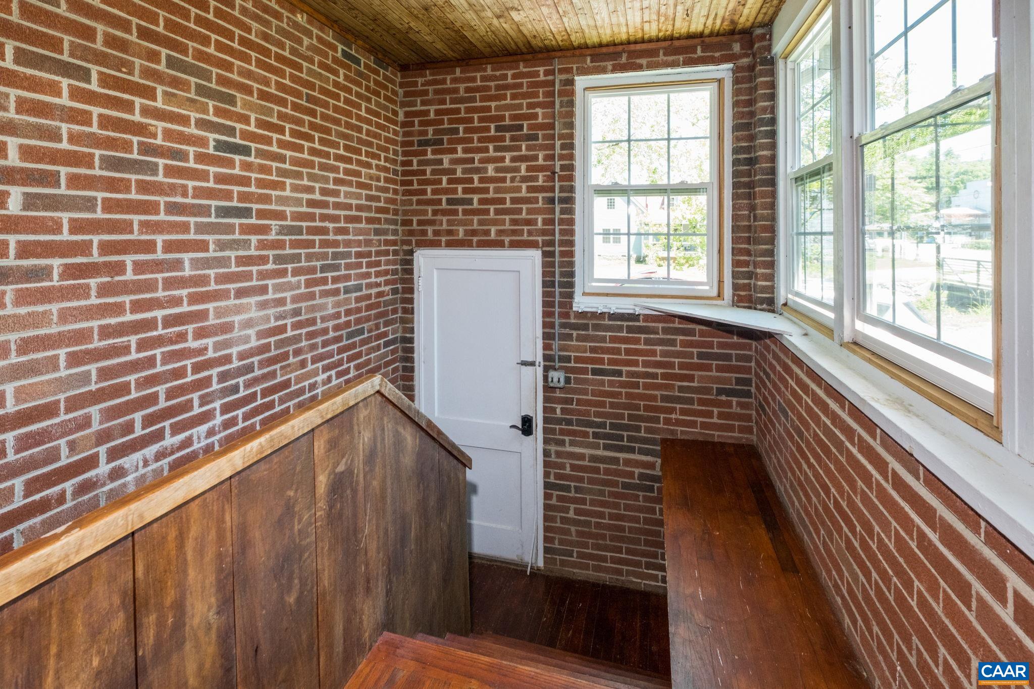 275 MAIN ST, STANARDSVILLE, Virginia 22973, 2 Bedrooms Bedrooms, ,1 BathroomBathrooms,Residential,275 MAIN ST,678157 MLS # 678157 275 MAIN ST, STANARDSVILLE, Virginia 22973, 2 Bedrooms Bedrooms, ,1 BathroomBathrooms,Residential,275 MAIN ST,678157 MLS # 678157
