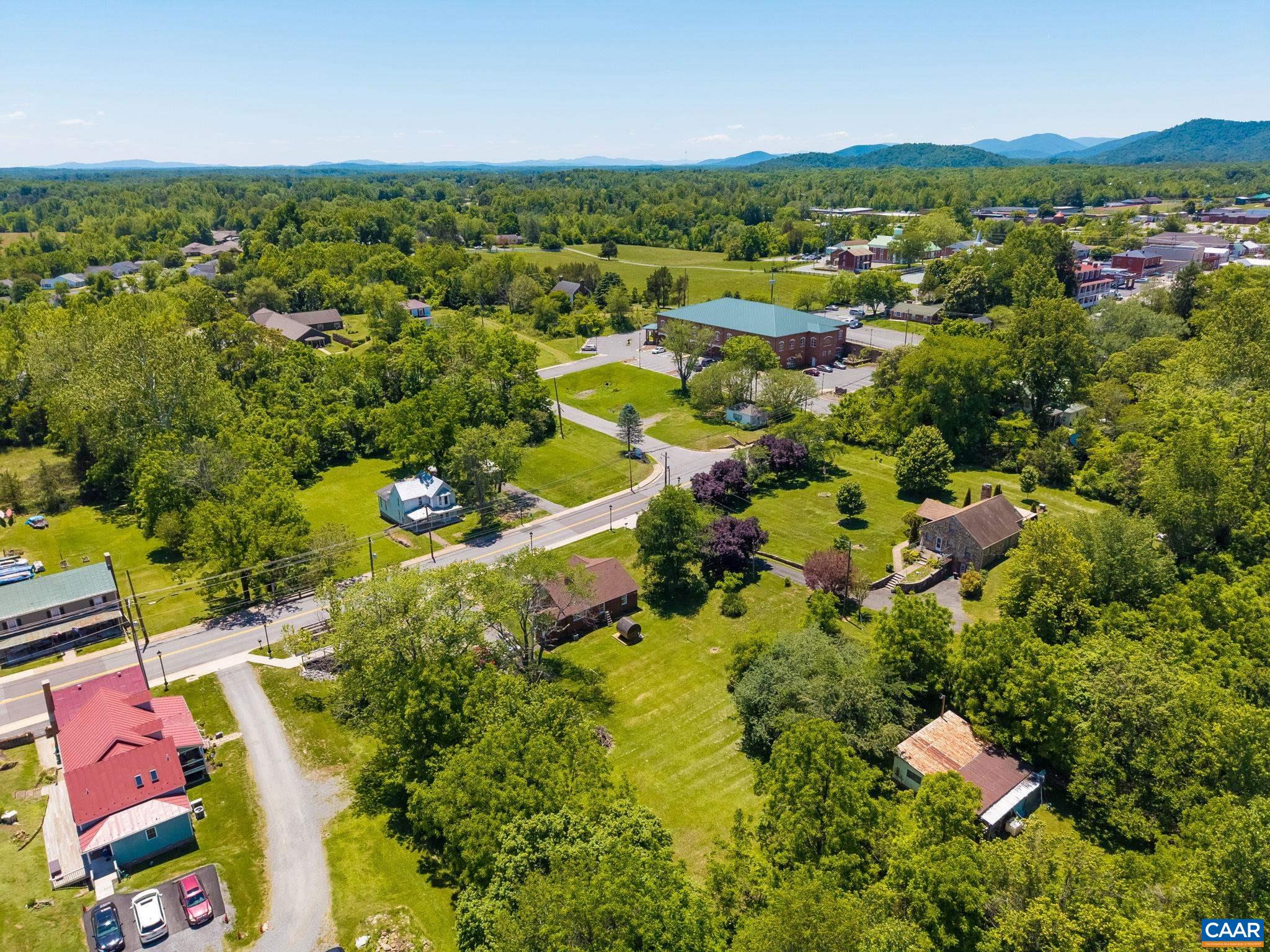 275 MAIN ST, STANARDSVILLE, Virginia 22973, 2 Bedrooms Bedrooms, ,1 BathroomBathrooms,Residential,275 MAIN ST,678157 MLS # 678157 275 MAIN ST, STANARDSVILLE, Virginia 22973, 2 Bedrooms Bedrooms, ,1 BathroomBathrooms,Residential,275 MAIN ST,678157 MLS # 678157