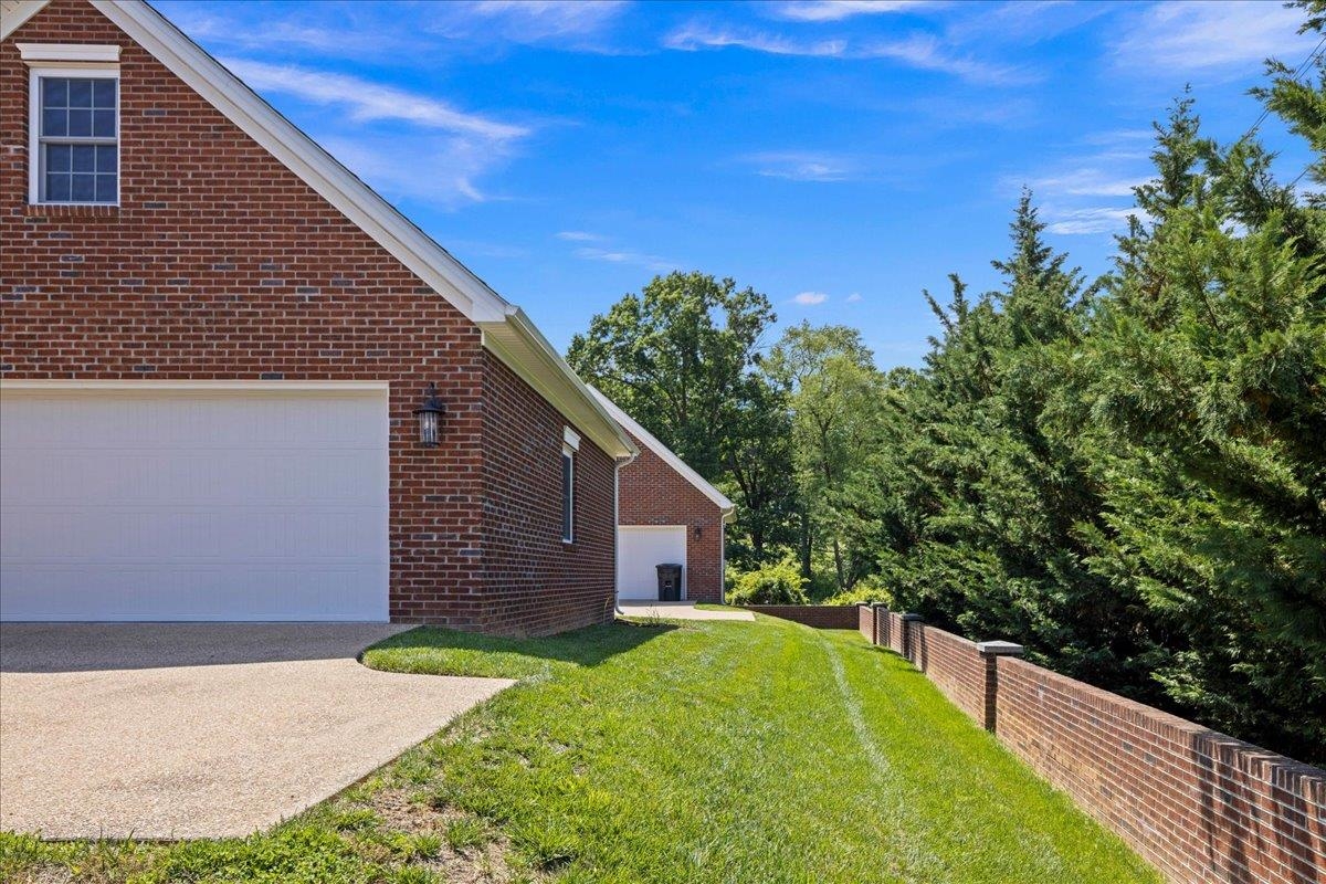 2358 ALSTON CIR, HARRISONBURG, Virginia 22802, 4 Bedrooms Bedrooms, ,2 BathroomsBathrooms,Residential,2358 ALSTON CIR,678158 MLS # 678158