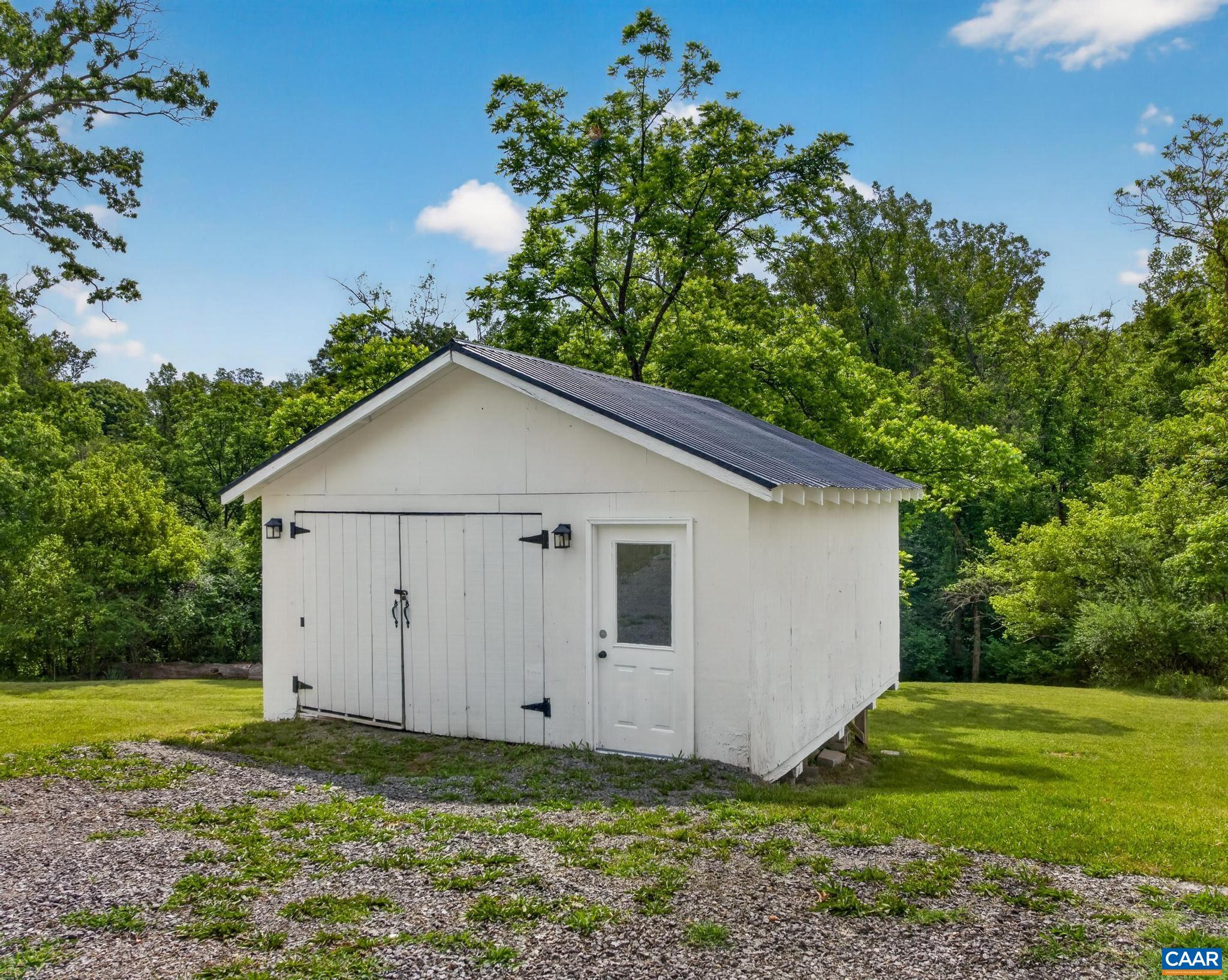 2160 SALEM RD, SCHUYLER, Virginia 22969, 2 Bedrooms Bedrooms, ,1 BathroomBathrooms,Residential,2160 SALEM RD,678159 MLS # 678159 2160 SALEM RD, SCHUYLER, Virginia 22969, 2 Bedrooms Bedrooms, ,1 BathroomBathrooms,Residential,2160 SALEM RD,678159 MLS # 678159