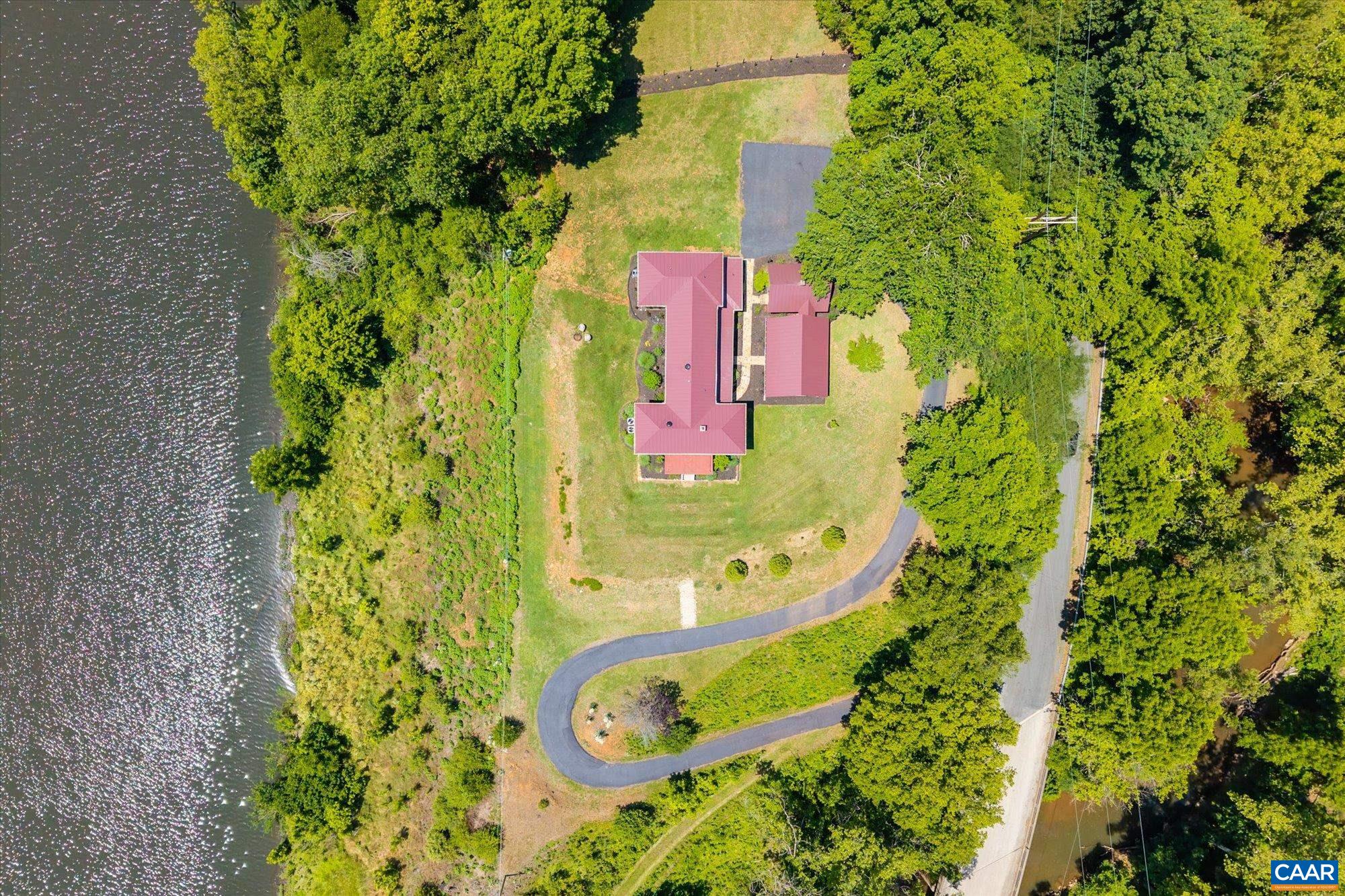 779 RIVER RD, MADISON HEIGHTS, Virginia 24572, 3 Bedrooms Bedrooms, ,3 BathroomsBathrooms,Residential,Point Lookout,779 RIVER RD,678163 MLS # 678163