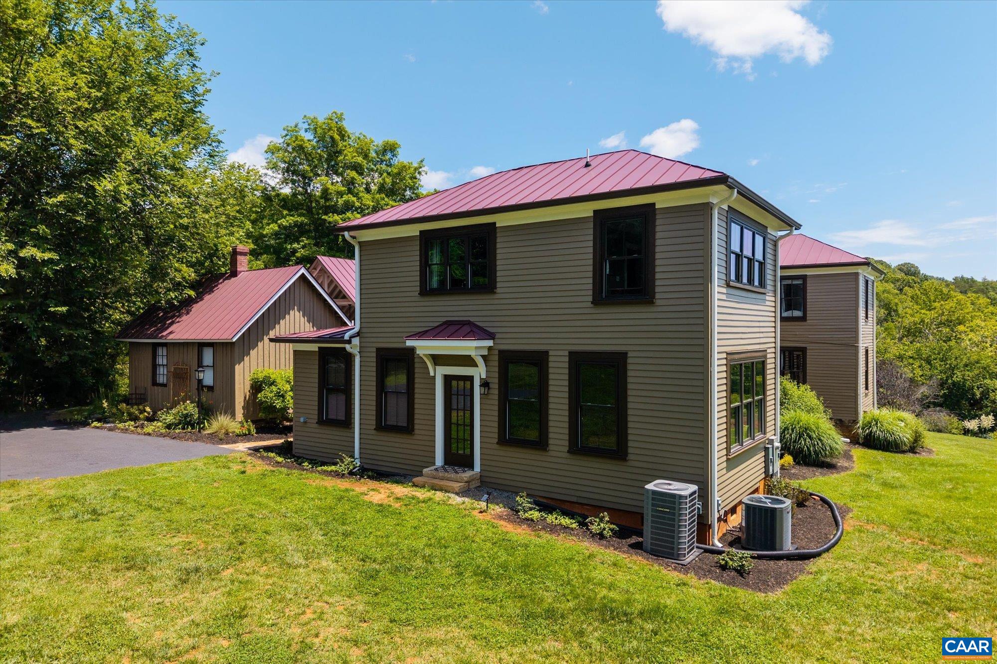 779 RIVER RD, MADISON HEIGHTS, Virginia 24572, 3 Bedrooms Bedrooms, ,3 BathroomsBathrooms,Residential,Point Lookout,779 RIVER RD,678163 MLS # 678163
