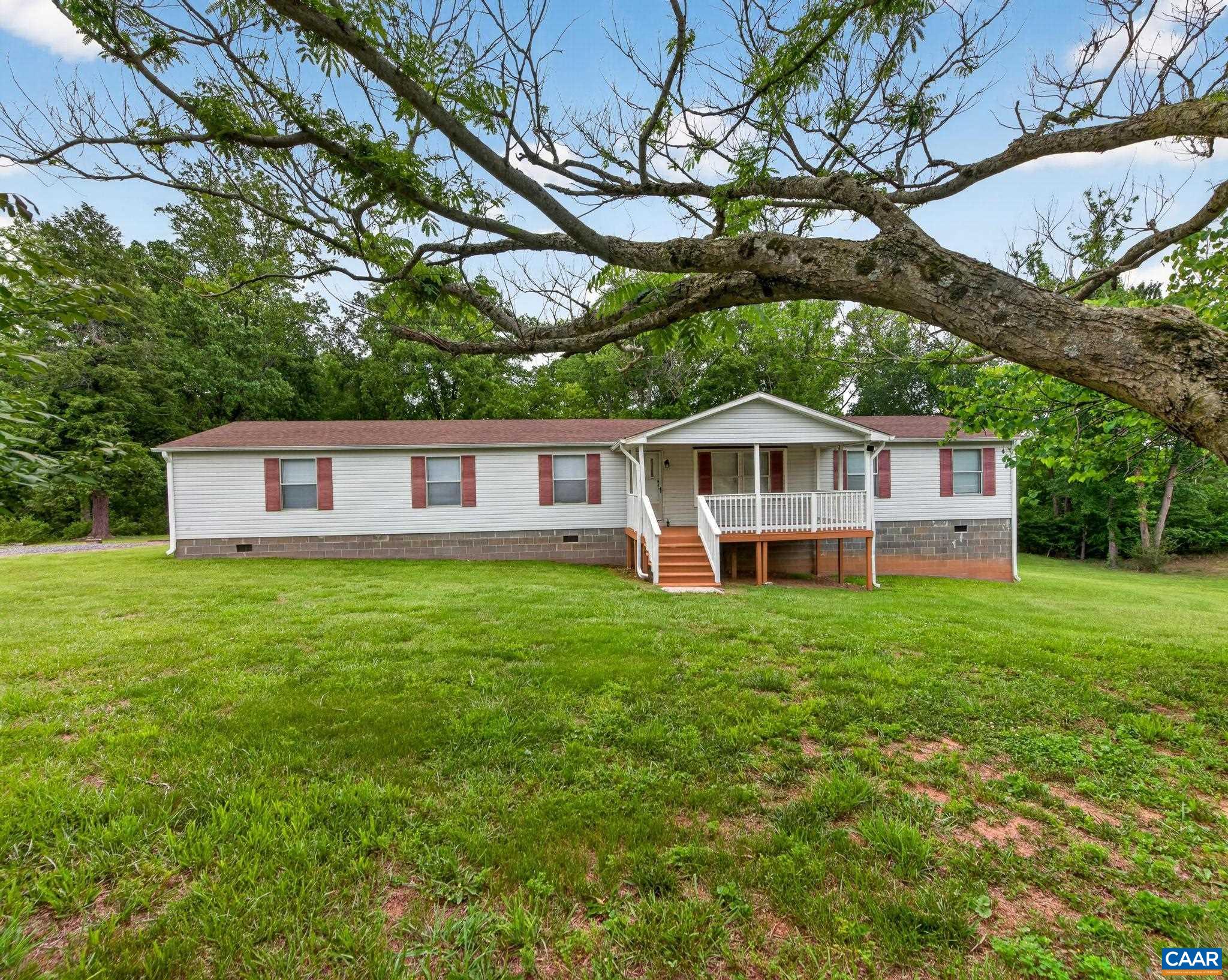2026 BANTON SHOP RD, DILLWYN, Virginia 23936, 4 Bedrooms Bedrooms, ,2 BathroomsBathrooms,Residential,2026 BANTON SHOP RD,678166 MLS # 678166 2026 BANTON SHOP RD, DILLWYN, Virginia 23936, 4 Bedrooms Bedrooms, ,2 BathroomsBathrooms,Residential,2026 BANTON SHOP RD,678166 MLS # 678166