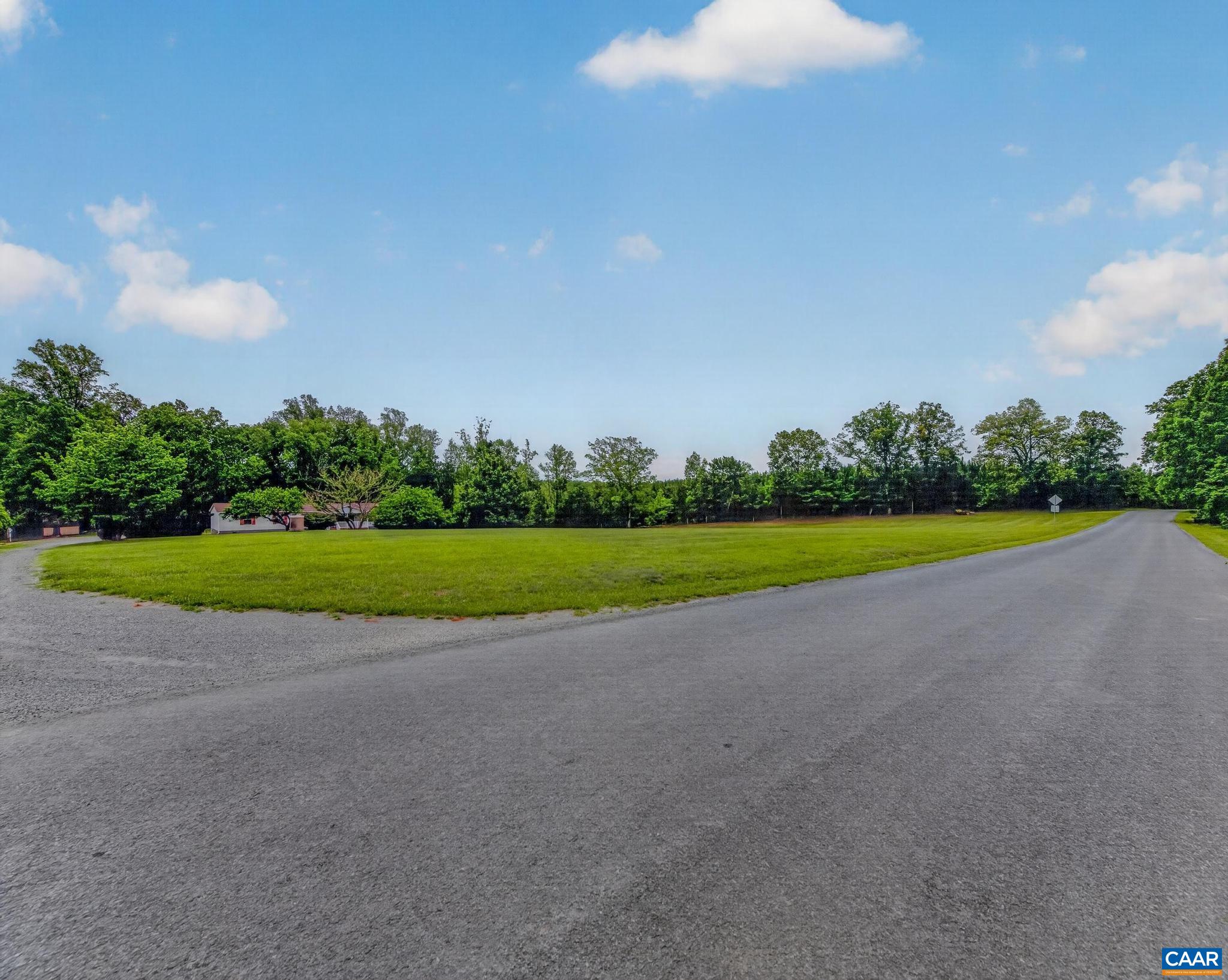 2026 BANTON SHOP RD, DILLWYN, Virginia 23936, 4 Bedrooms Bedrooms, ,2 BathroomsBathrooms,Residential,2026 BANTON SHOP RD,678166 MLS # 678166 2026 BANTON SHOP RD, DILLWYN, Virginia 23936, 4 Bedrooms Bedrooms, ,2 BathroomsBathrooms,Residential,2026 BANTON SHOP RD,678166 MLS # 678166
