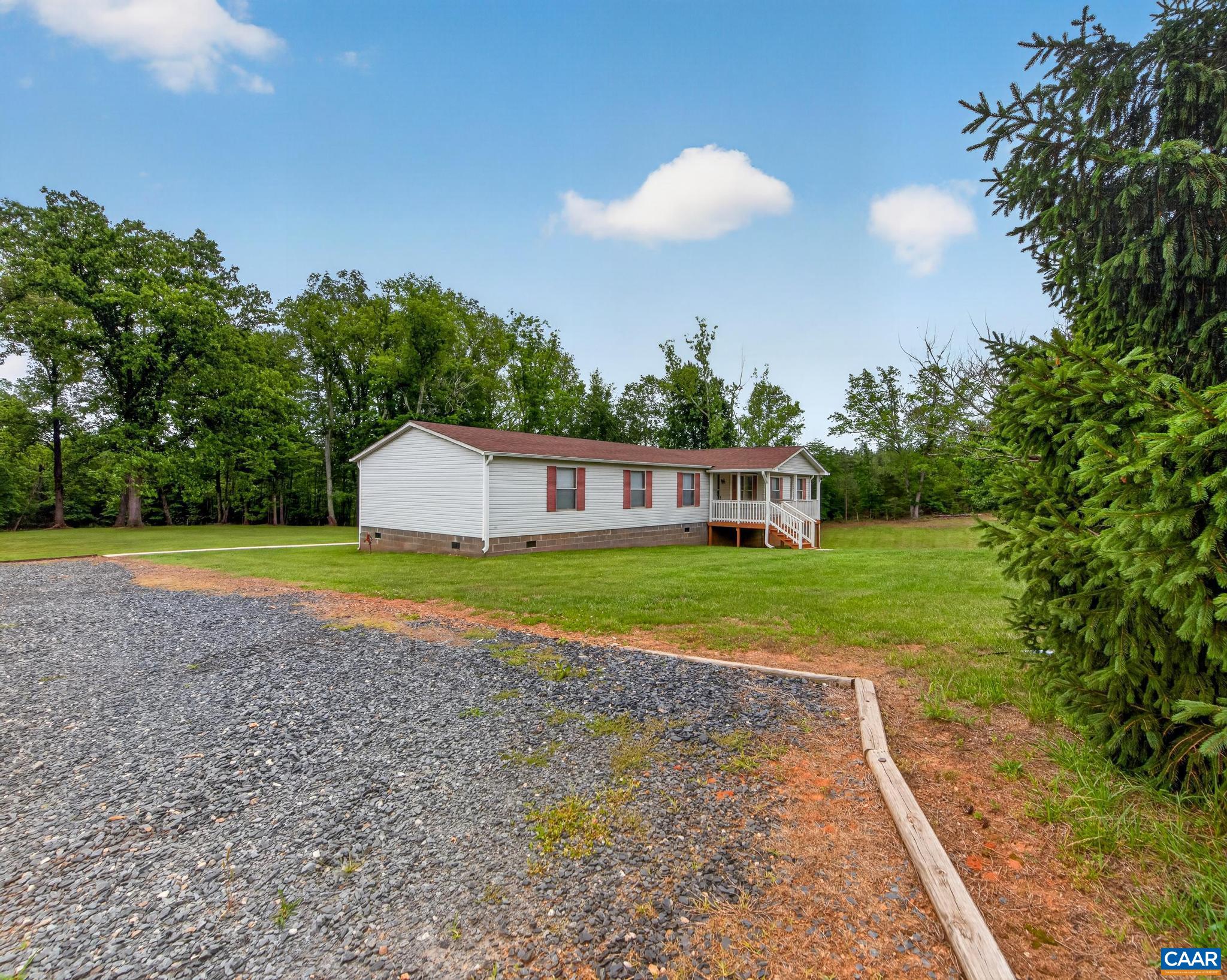 2026 BANTON SHOP RD, DILLWYN, Virginia 23936, 4 Bedrooms Bedrooms, ,2 BathroomsBathrooms,Residential,2026 BANTON SHOP RD,678166 MLS # 678166 2026 BANTON SHOP RD, DILLWYN, Virginia 23936, 4 Bedrooms Bedrooms, ,2 BathroomsBathrooms,Residential,2026 BANTON SHOP RD,678166 MLS # 678166