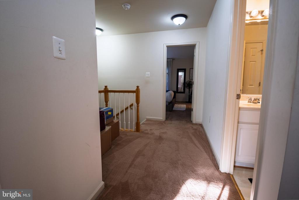 816 FAIRVIEW VILLAGE CT, CULPEPER, Virginia 22701, 3 Bedrooms Bedrooms, ,3 BathroomsBathrooms,Residential,FAIRVIEW VILLAGE,816 FAIRVIEW VILLAGE CT,VACU2012984 MLS # VACU2012984