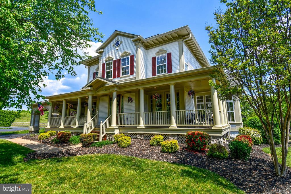 3582 DELL CT, WARRENTON, Virginia 20187, 4 Bedrooms Bedrooms, ,3 BathroomsBathrooms,Residential,3582 DELL CT,VAFQ2021802 MLS # VAFQ2021802