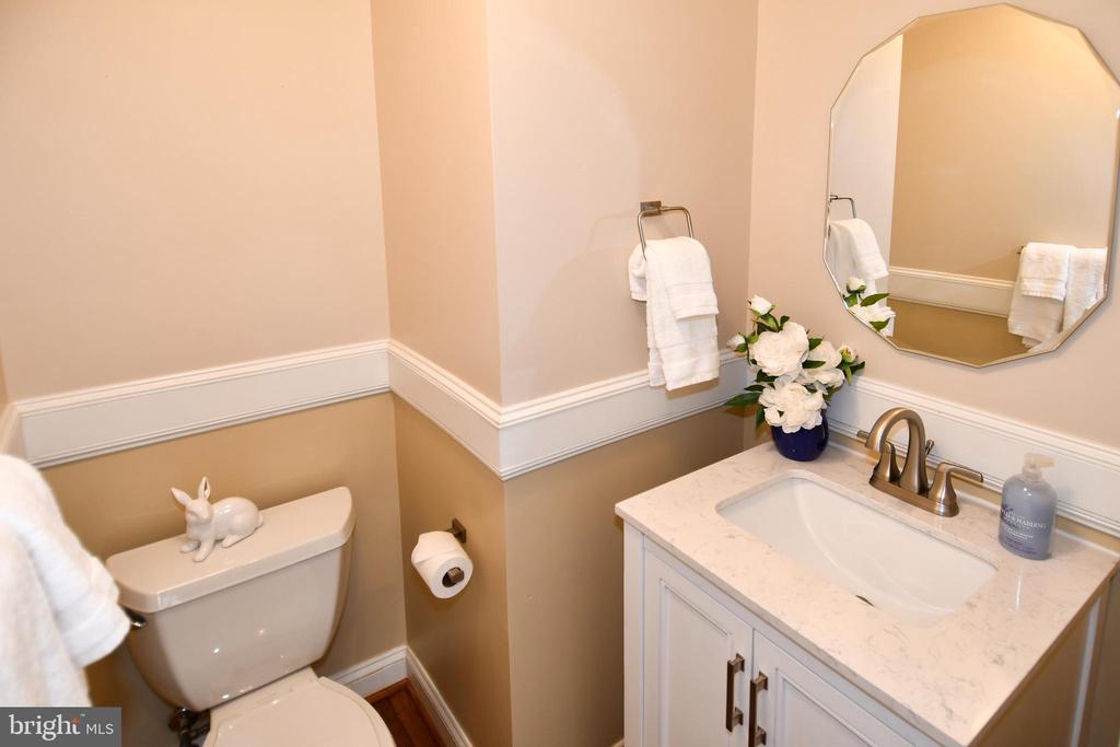 3582 DELL CT, WARRENTON, Virginia 20187, 4 Bedrooms Bedrooms, ,3 BathroomsBathrooms,Residential,3582 DELL CT,VAFQ2021802 MLS # VAFQ2021802