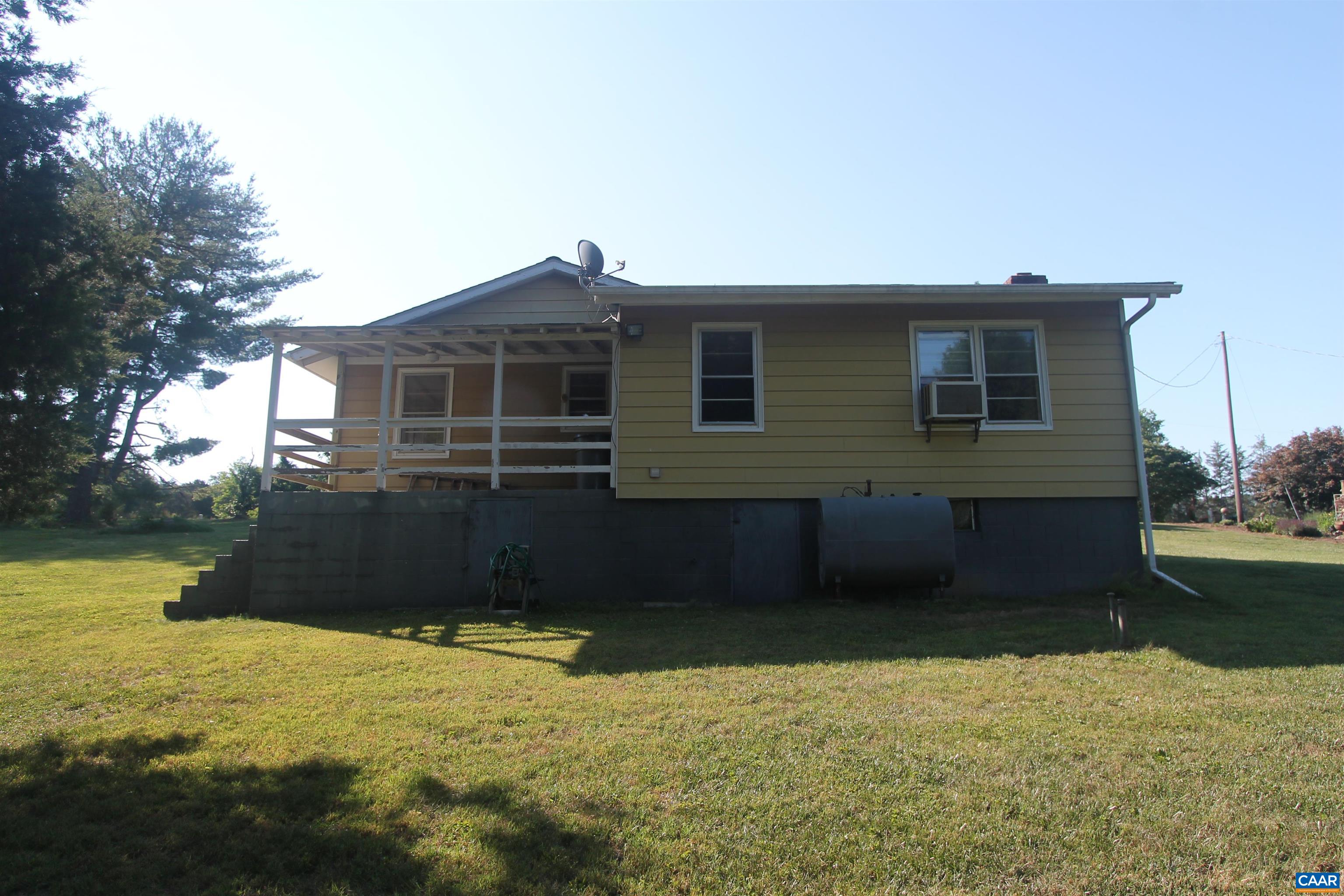 4480 STONY POINT RD, BARBOURSVILLE, Virginia 22923, 3 Bedrooms Bedrooms, ,1 BathroomBathrooms,Residential,4480 STONY POINT RD,678185 MLS # 678185 4480 STONY POINT RD, BARBOURSVILLE, Virginia 22923, 3 Bedrooms Bedrooms, ,1 BathroomBathrooms,Residential,4480 STONY POINT RD,678185 MLS # 678185