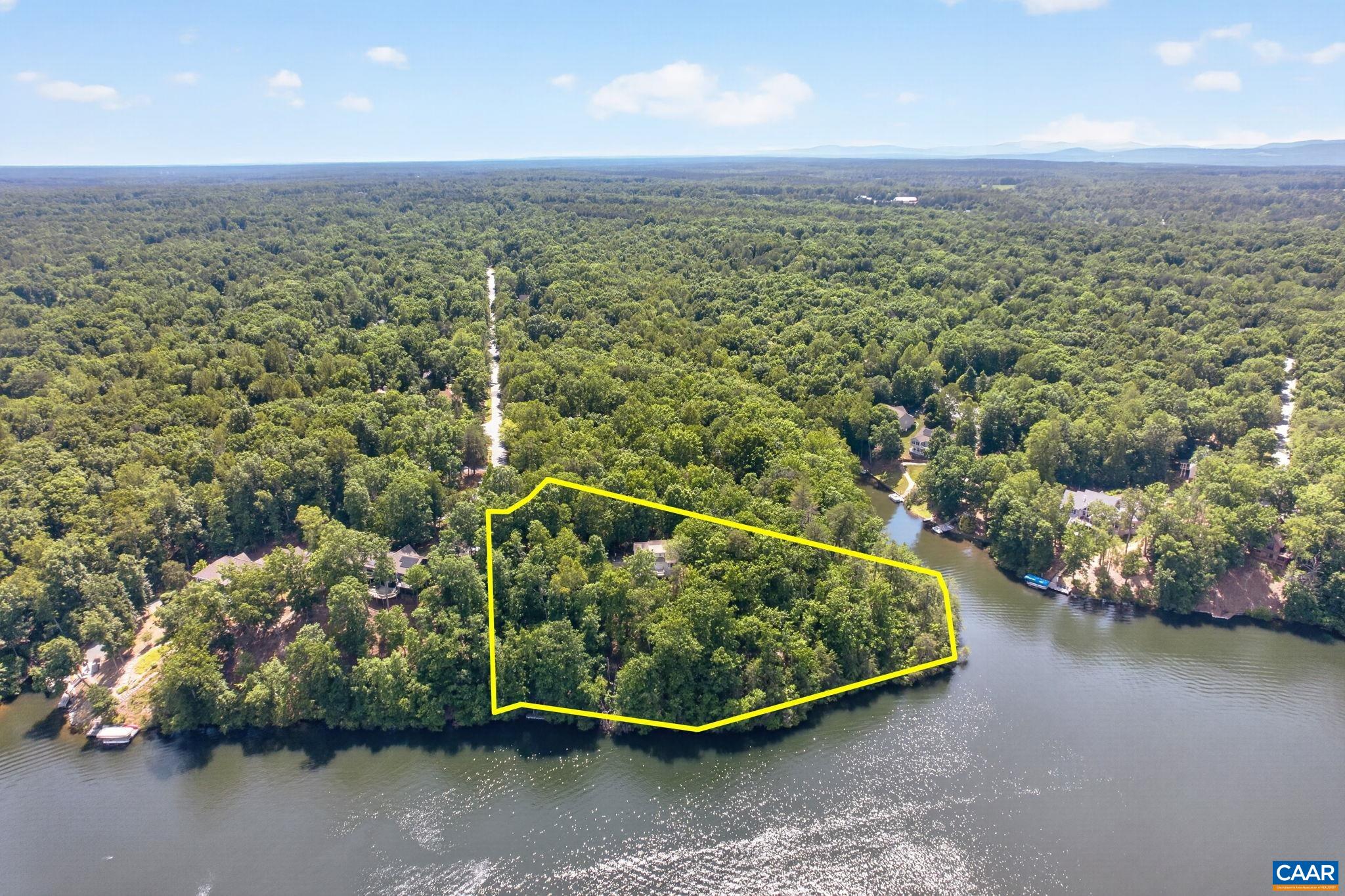 42 CLIFTWOOD RD, PALMYRA, Virginia 22963, 3 Bedrooms Bedrooms, ,2 BathroomsBathrooms,Residential,42 CLIFTWOOD RD,678194 MLS # 678194