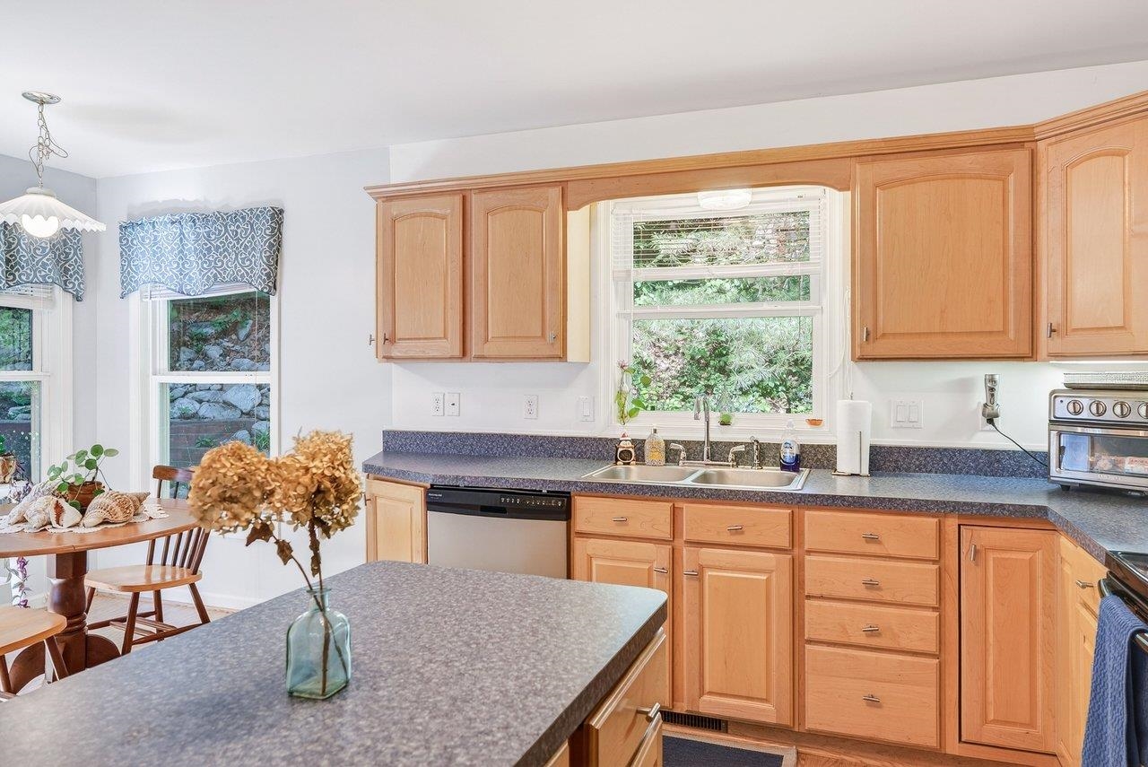 601 FLOWER DR, MCGAHEYSVILLE, Virginia 22840, 3 Bedrooms Bedrooms, ,2 BathroomsBathrooms,Residential,601 FLOWER DR,678196 MLS # 678196 601 FLOWER DR, MCGAHEYSVILLE, Virginia 22840, 3 Bedrooms Bedrooms, ,2 BathroomsBathrooms,Residential,601 FLOWER DR,678196 MLS # 678196