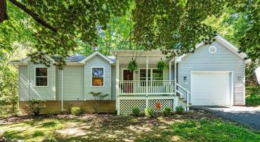 601 FLOWER DR, MCGAHEYSVILLE, Virginia 22840, 3 Bedrooms Bedrooms, ,2 BathroomsBathrooms,Residential,601 FLOWER DR,678196 MLS # 678196