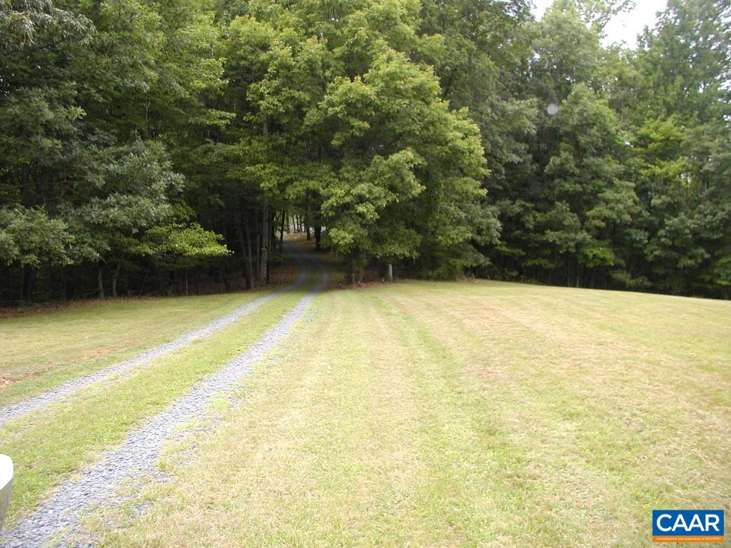 426 BURGESS RD, MADISON HEIGHTS, Virginia 24572, 2 Bedrooms Bedrooms, ,1 BathroomBathrooms,Residential,426 BURGESS RD,678198 MLS # 678198