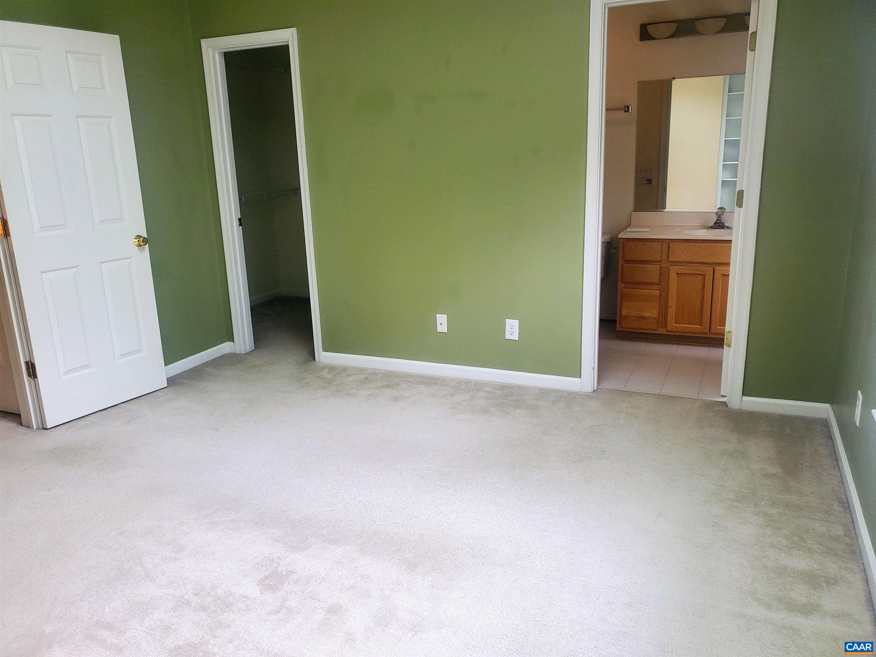 1408 GLENSIDE GREEN, CHARLOTTESVILLE, Virginia 22901, 3 Bedrooms Bedrooms, ,2 BathroomsBathrooms,Residential,1408 GLENSIDE GREEN,678202 MLS # 678202 1408 GLENSIDE GREEN, CHARLOTTESVILLE, Virginia 22901, 3 Bedrooms Bedrooms, ,2 BathroomsBathrooms,Residential,1408 GLENSIDE GREEN,678202 MLS # 678202
