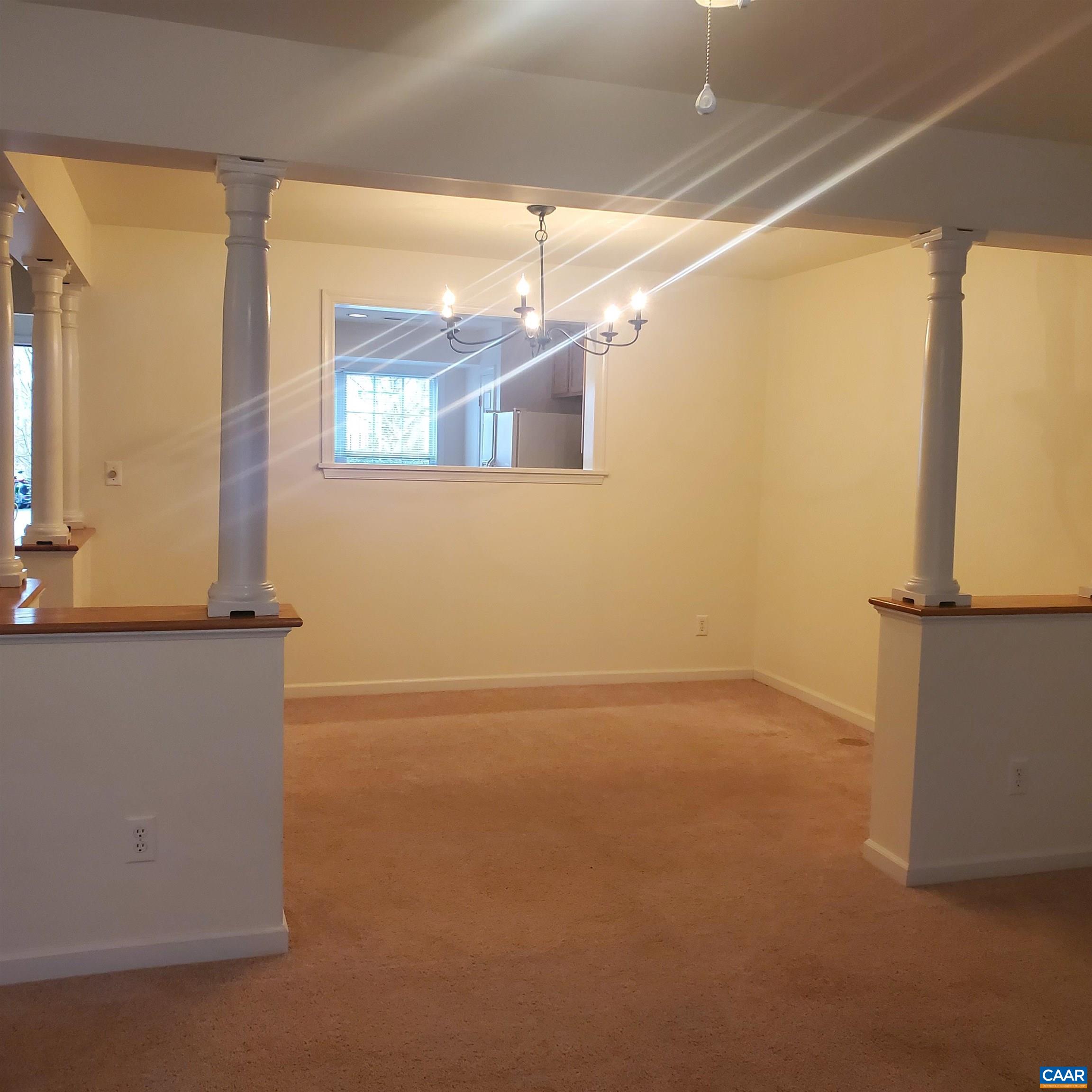 1408 GLENSIDE GREEN, CHARLOTTESVILLE, Virginia 22901, 3 Bedrooms Bedrooms, ,2 BathroomsBathrooms,Residential,1408 GLENSIDE GREEN,678202 MLS # 678202