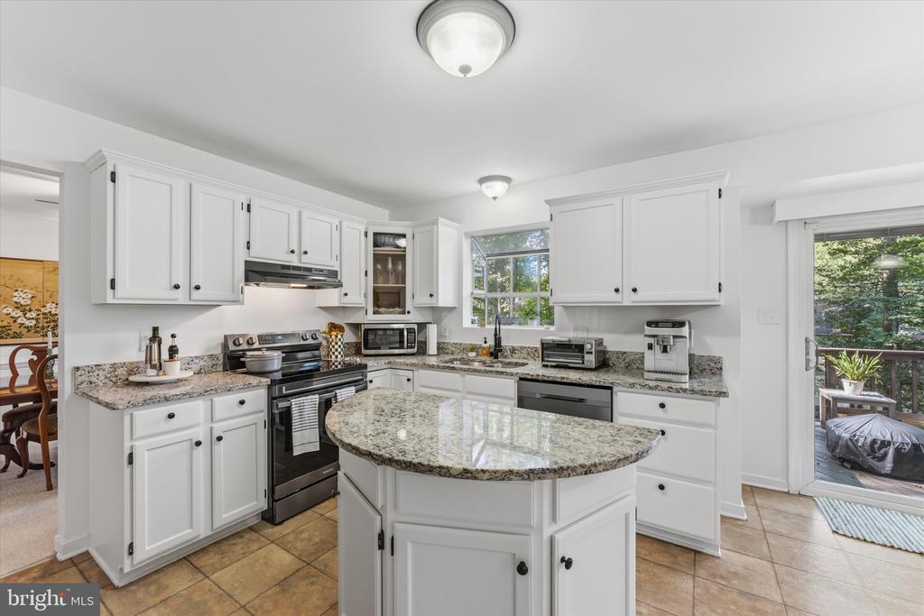 6402 SUGAR MAPLE CT, FREDERICKSBURG, Virginia 22407, 3 Bedrooms Bedrooms, ,2 BathroomsBathrooms,Residential,6402 SUGAR MAPLE CT,VASP2042166 MLS # VASP2042166 6402 SUGAR MAPLE CT, FREDERICKSBURG, Virginia 22407, 3 Bedrooms Bedrooms, ,2 BathroomsBathrooms,Residential,6402 SUGAR MAPLE CT,VASP2042166 MLS # VASP2042166