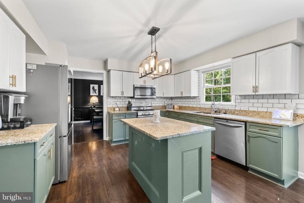 4811 HARVEST GLEN CT, FREDERICKSBURG, Virginia 22408, 5 Bedrooms Bedrooms, ,3 BathroomsBathrooms,Residential,4811 HARVEST GLEN CT,VASP2042546 MLS # VASP2042546 4811 HARVEST GLEN CT, FREDERICKSBURG, Virginia 22408, 5 Bedrooms Bedrooms, ,3 BathroomsBathrooms,Residential,4811 HARVEST GLEN CT,VASP2042546 MLS # VASP2042546