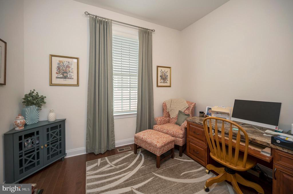 7910 BURBANK AVE, FREDERICKSBURG, Virginia 22407, 3 Bedrooms Bedrooms, ,3 BathroomsBathrooms,Residential,7910 BURBANK AVE,VASP2041906 MLS # VASP2041906