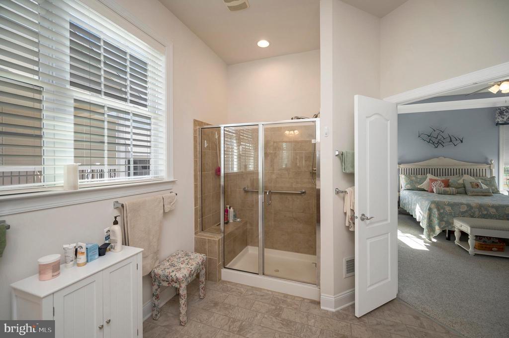 7910 BURBANK AVE, FREDERICKSBURG, Virginia 22407, 3 Bedrooms Bedrooms, ,3 BathroomsBathrooms,Residential,7910 BURBANK AVE,VASP2041906 MLS # VASP2041906