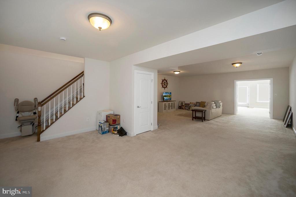 7910 BURBANK AVE, FREDERICKSBURG, Virginia 22407, 3 Bedrooms Bedrooms, ,3 BathroomsBathrooms,Residential,7910 BURBANK AVE,VASP2041906 MLS # VASP2041906