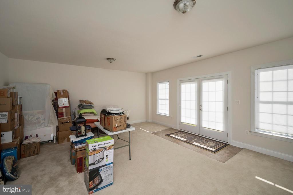 7910 BURBANK AVE, FREDERICKSBURG, Virginia 22407, 3 Bedrooms Bedrooms, ,3 BathroomsBathrooms,Residential,7910 BURBANK AVE,VASP2041906 MLS # VASP2041906