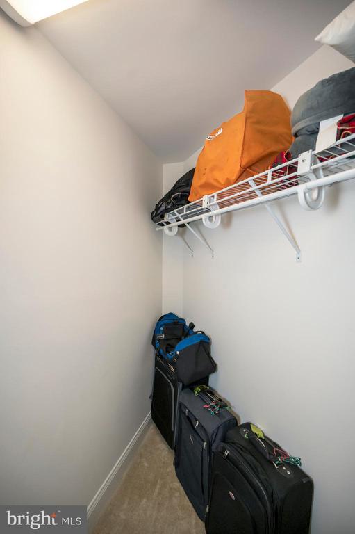 7910 BURBANK AVE, FREDERICKSBURG, Virginia 22407, 3 Bedrooms Bedrooms, ,3 BathroomsBathrooms,Residential,7910 BURBANK AVE,VASP2041906 MLS # VASP2041906