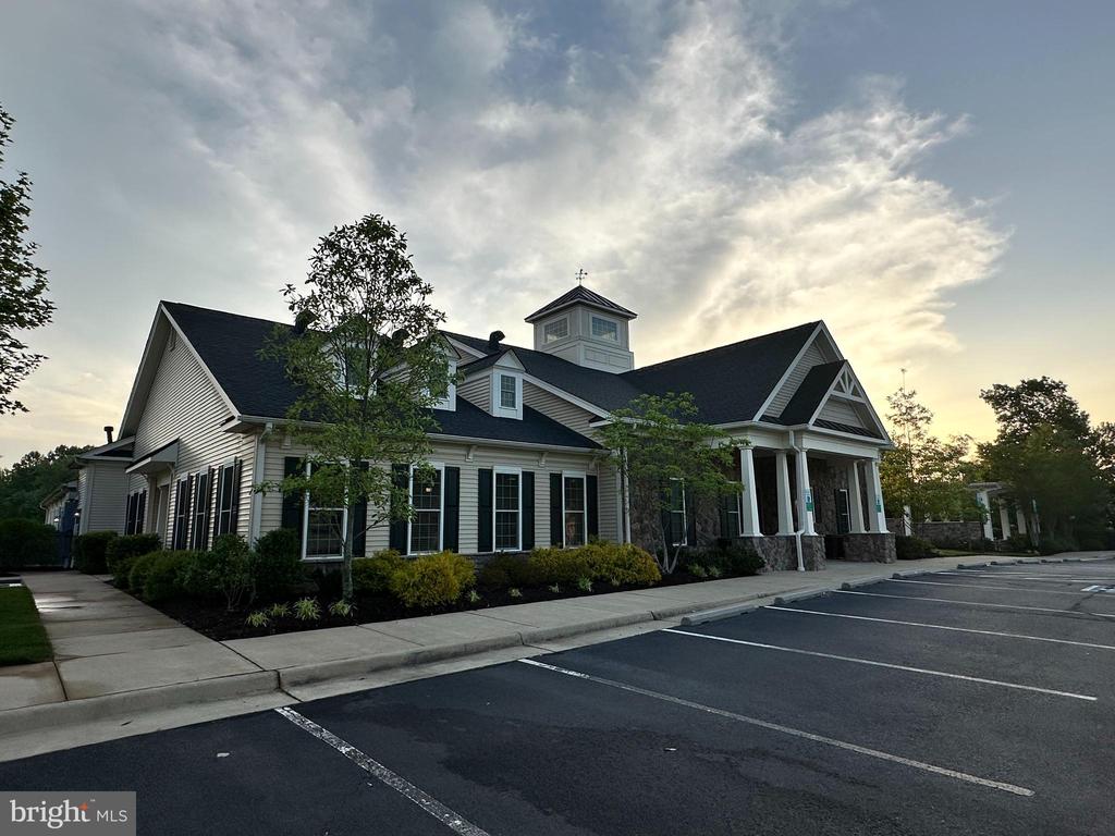 7910 BURBANK AVE, FREDERICKSBURG, Virginia 22407, 3 Bedrooms Bedrooms, ,3 BathroomsBathrooms,Residential,7910 BURBANK AVE,VASP2041906 MLS # VASP2041906