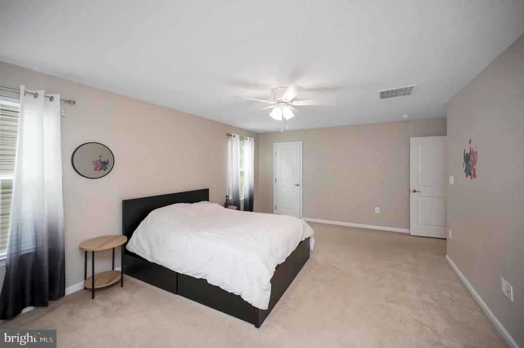12037 LIVE OAK DR, CULPEPER, Virginia 22701, 4 Bedrooms Bedrooms, ,2 BathroomsBathrooms,Residential,12037 LIVE OAK DR,VACU2013960 MLS # VACU2013960 12037 LIVE OAK DR, CULPEPER, Virginia 22701, 4 Bedrooms Bedrooms, ,2 BathroomsBathrooms,Residential,12037 LIVE OAK DR,VACU2013960 MLS # VACU2013960