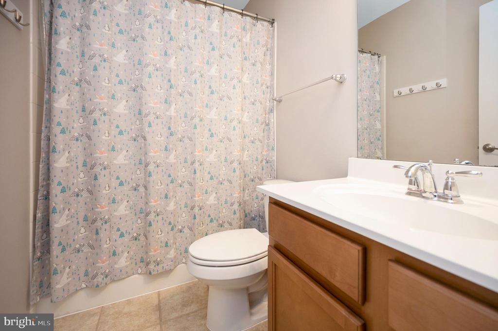 12037 LIVE OAK DR, CULPEPER, Virginia 22701, 4 Bedrooms Bedrooms, ,2 BathroomsBathrooms,Residential,12037 LIVE OAK DR,VACU2013960 MLS # VACU2013960 12037 LIVE OAK DR, CULPEPER, Virginia 22701, 4 Bedrooms Bedrooms, ,2 BathroomsBathrooms,Residential,12037 LIVE OAK DR,VACU2013960 MLS # VACU2013960