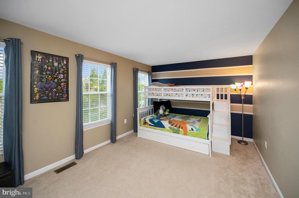 12037 LIVE OAK DR, CULPEPER, Virginia 22701, 4 Bedrooms Bedrooms, ,2 BathroomsBathrooms,Residential,12037 LIVE OAK DR,VACU2013960 MLS # VACU2013960 12037 LIVE OAK DR, CULPEPER, Virginia 22701, 4 Bedrooms Bedrooms, ,2 BathroomsBathrooms,Residential,12037 LIVE OAK DR,VACU2013960 MLS # VACU2013960