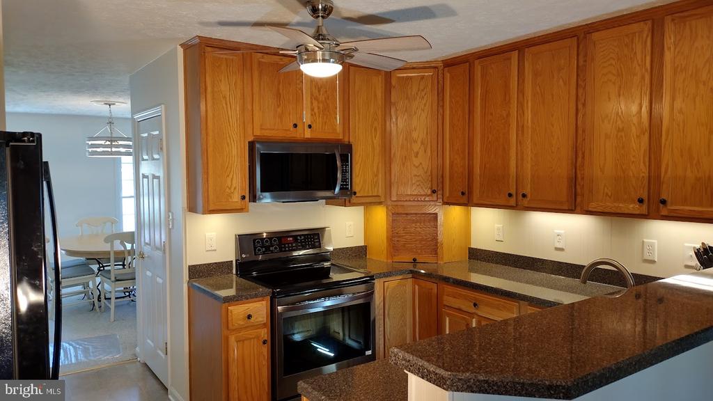 305 CATAMARAN CT, BUMPASS, Virginia 23024, 4 Bedrooms Bedrooms, ,2 BathroomsBathrooms,Residential,305 CATAMARAN CT,VALA2010024 MLS # VALA2010024 305 CATAMARAN CT, BUMPASS, Virginia 23024, 4 Bedrooms Bedrooms, ,2 BathroomsBathrooms,Residential,305 CATAMARAN CT,VALA2010024 MLS # VALA2010024