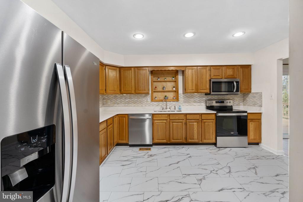 200 LIBERTY BLVD, LOCUST GROVE, Virginia 22508, 3 Bedrooms Bedrooms, ,3 BathroomsBathrooms,Residential,LAKE OF THE WOOD,200 LIBERTY BLVD,VAOR2014412 MLS # VAOR2014412 200 LIBERTY BLVD, LOCUST GROVE, Virginia 22508, 3 Bedrooms Bedrooms, ,3 BathroomsBathrooms,Residential,LAKE OF THE WOOD,200 LIBERTY BLVD,VAOR2014412 MLS # VAOR2014412