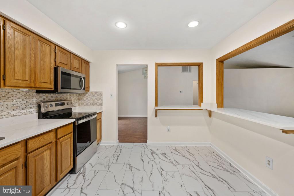 200 LIBERTY BLVD, LOCUST GROVE, Virginia 22508, 3 Bedrooms Bedrooms, ,3 BathroomsBathrooms,Residential,LAKE OF THE WOOD,200 LIBERTY BLVD,VAOR2014412 MLS # VAOR2014412 200 LIBERTY BLVD, LOCUST GROVE, Virginia 22508, 3 Bedrooms Bedrooms, ,3 BathroomsBathrooms,Residential,LAKE OF THE WOOD,200 LIBERTY BLVD,VAOR2014412 MLS # VAOR2014412