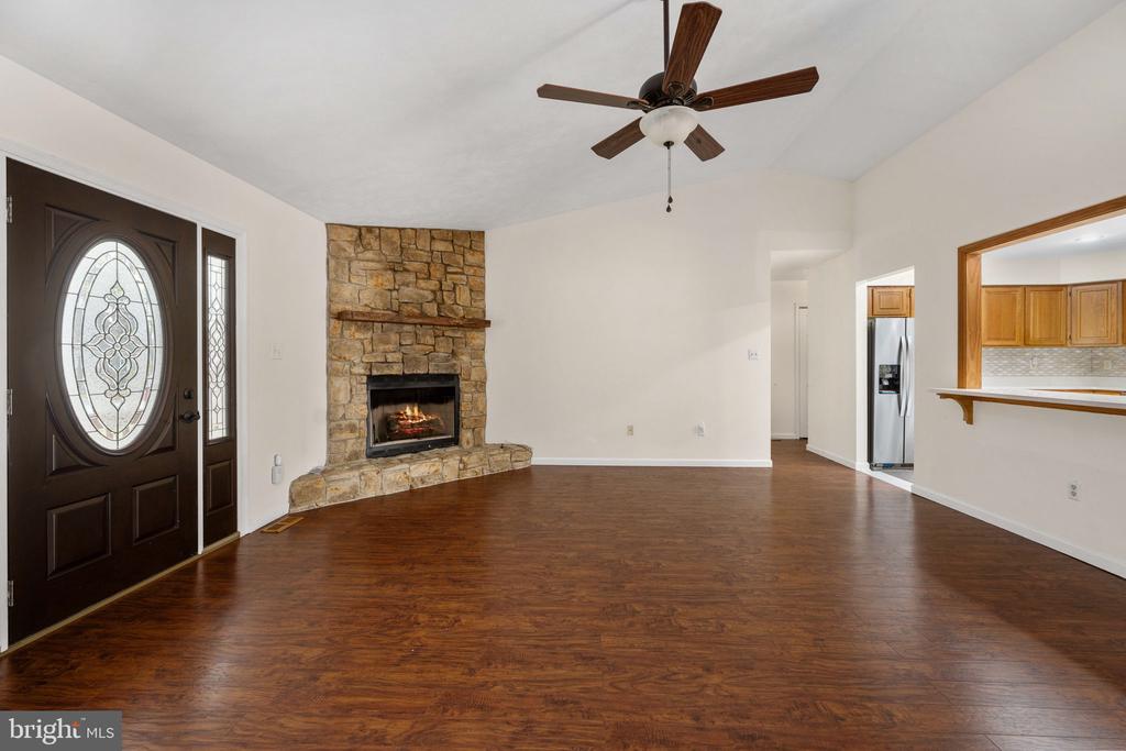200 LIBERTY BLVD, LOCUST GROVE, Virginia 22508, 3 Bedrooms Bedrooms, ,3 BathroomsBathrooms,Residential,LAKE OF THE WOOD,200 LIBERTY BLVD,VAOR2014412 MLS # VAOR2014412 200 LIBERTY BLVD, LOCUST GROVE, Virginia 22508, 3 Bedrooms Bedrooms, ,3 BathroomsBathrooms,Residential,LAKE OF THE WOOD,200 LIBERTY BLVD,VAOR2014412 MLS # VAOR2014412