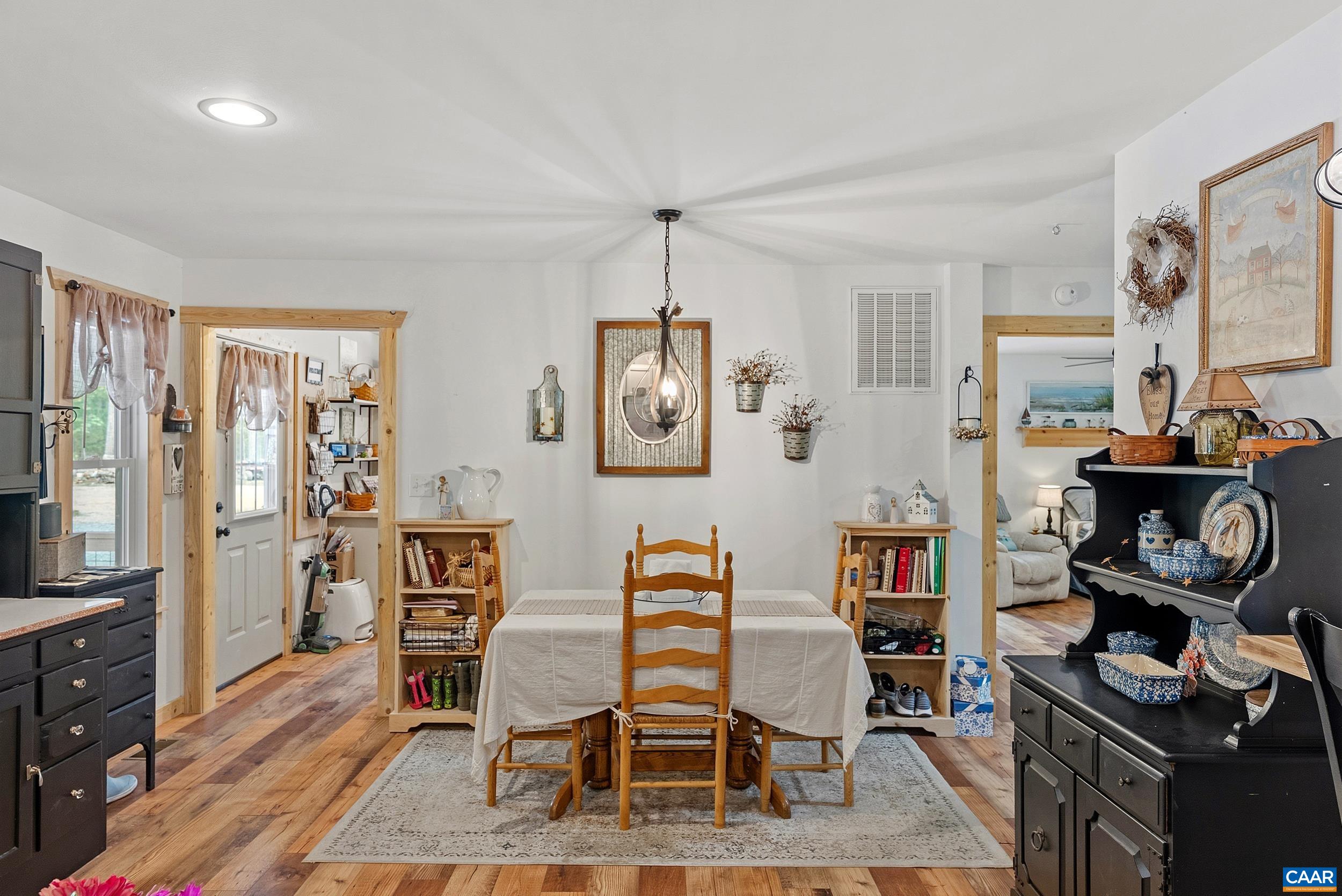 1426 FIREHOUSE RD, BUCKINGHAM, Virginia 23921, 2 Bedrooms Bedrooms, ,2 BathroomsBathrooms,Residential,1426 FIREHOUSE RD,677605 MLS # 677605 1426 FIREHOUSE RD, BUCKINGHAM, Virginia 23921, 2 Bedrooms Bedrooms, ,2 BathroomsBathrooms,Residential,1426 FIREHOUSE RD,677605 MLS # 677605