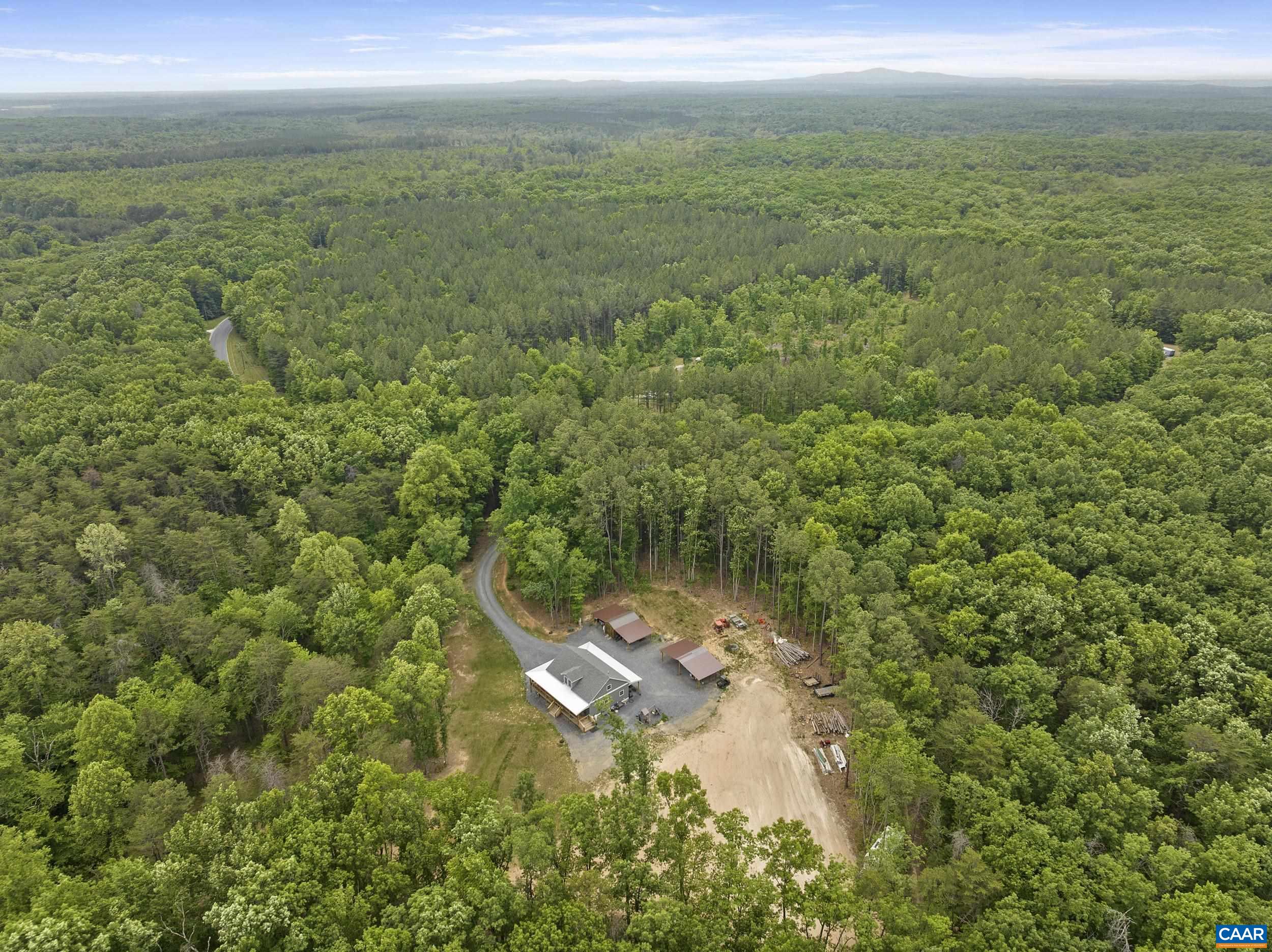 1426 FIREHOUSE RD, BUCKINGHAM, Virginia 23921, 2 Bedrooms Bedrooms, ,2 BathroomsBathrooms,Residential,1426 FIREHOUSE RD,677605 MLS # 677605 1426 FIREHOUSE RD, BUCKINGHAM, Virginia 23921, 2 Bedrooms Bedrooms, ,2 BathroomsBathrooms,Residential,1426 FIREHOUSE RD,677605 MLS # 677605